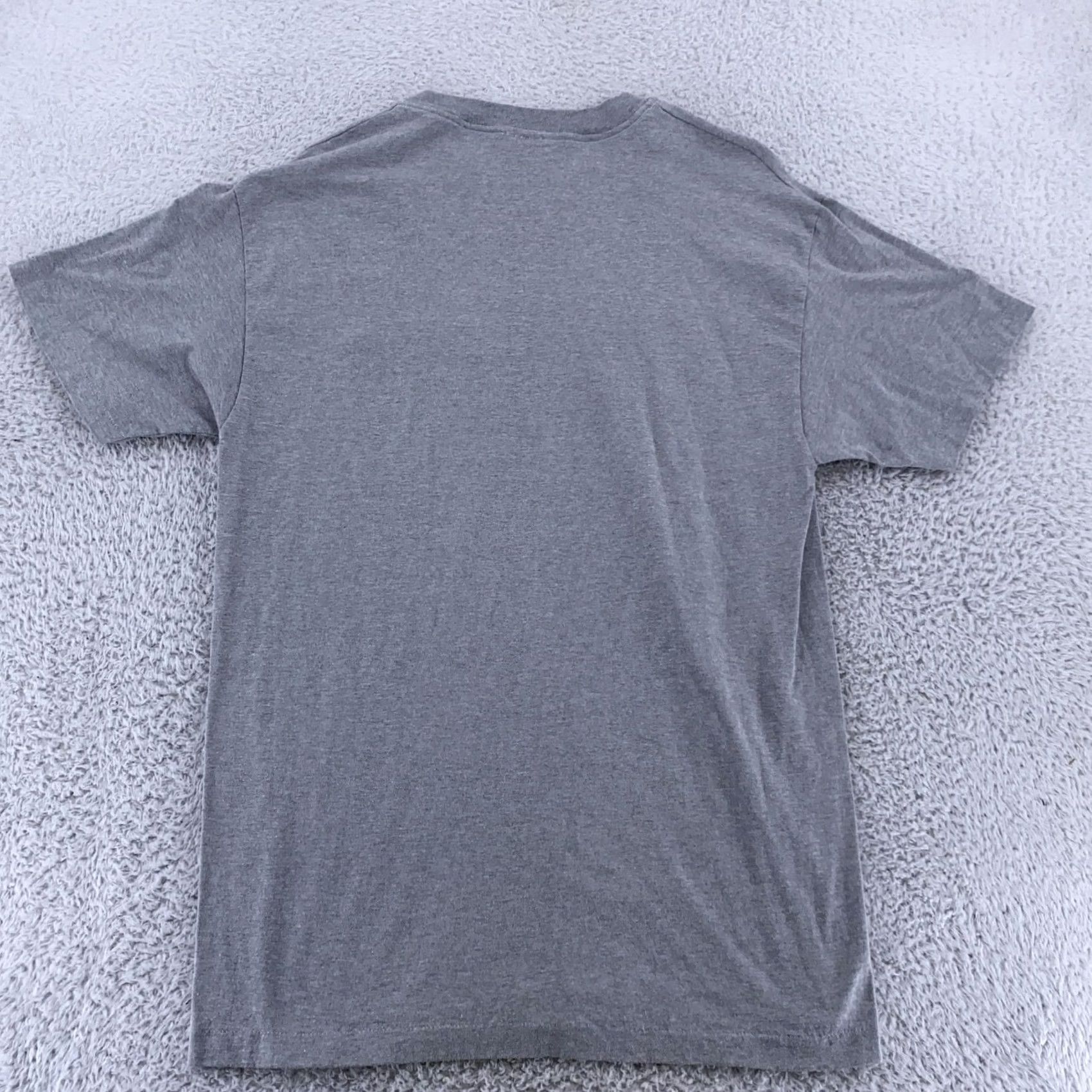 Hanes Hanes Shirt Mens M Gray Pocket Tee Crew Neck Short Sleeve Cotton Polyester Blend Size US M / EU 48-50 / 2 - 5 Thumbnail