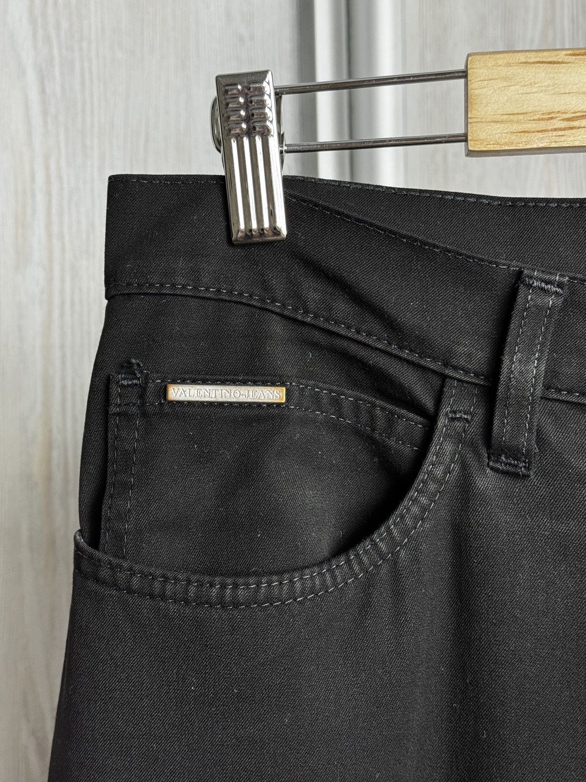 Valentino Valentino Jeans black lightweight casual straight pants 31 Size US 31 - 6 Thumbnail