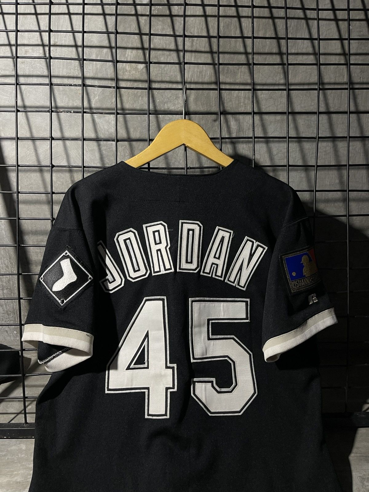 Russell Athletic JERSEY MLB WHITESOX ANNIVERSARY 100th MICHAEL JORDAN Size US M / EU 48-50 / 2 - 6 Thumbnail
