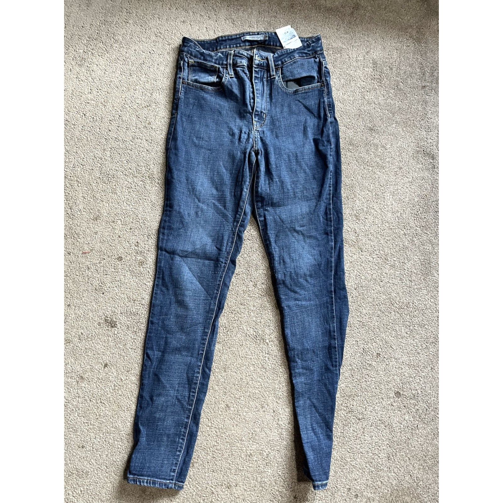Levi's Levi's 721 High-Rise Skinny Women's Jeans - Waist size 27 27x30 Medium Wash Size 27" / US 4 / IT 40 - 3 Thumbnail