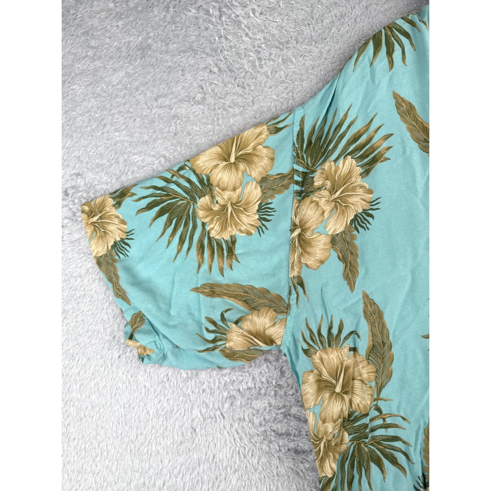 Vintage Hibiscus Collectrion Hawaii Shirt Men 2XL Blue Floral Hawaiian 100% Rayon Button-Up Short Sleeve Vintage No Size US XXL / EU 58 / 5 - 3 Thumbnail