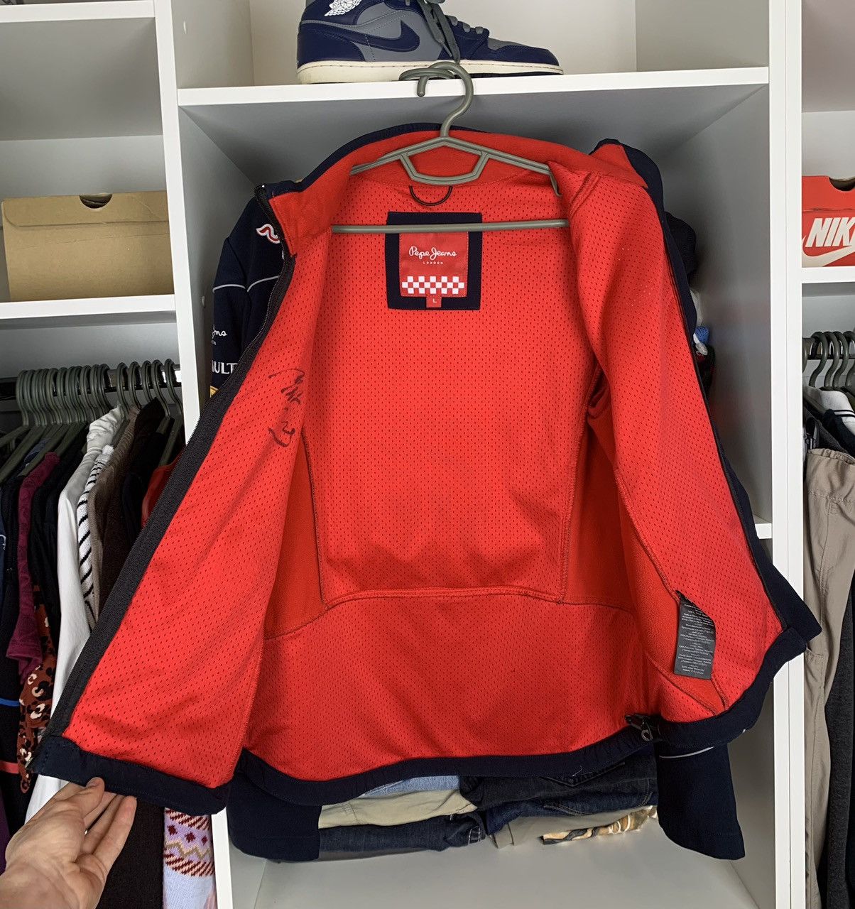 Pepe Jeans Red Bull Racing Infiniti Pepe Jeans Softshell Jacket Size US S / EU 44-46 / 1 - 12 Thumbnail