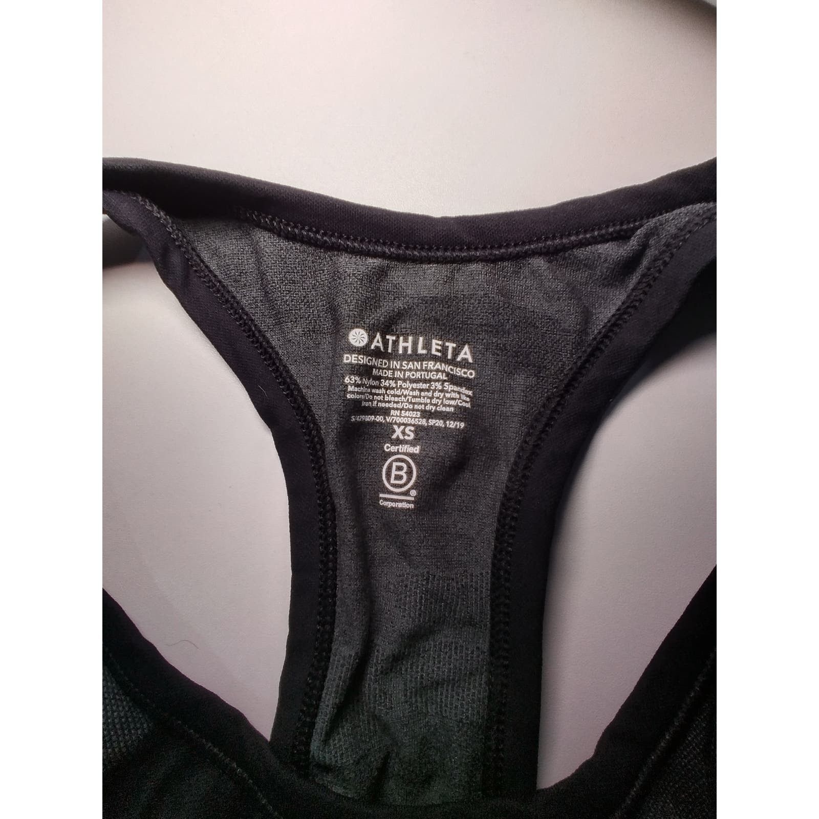Athleta Athleta Women Momentum Tank Top Camouflage Racerback Size XS Size XS / US 0-2 / IT 36-38 - 9 Thumbnail
