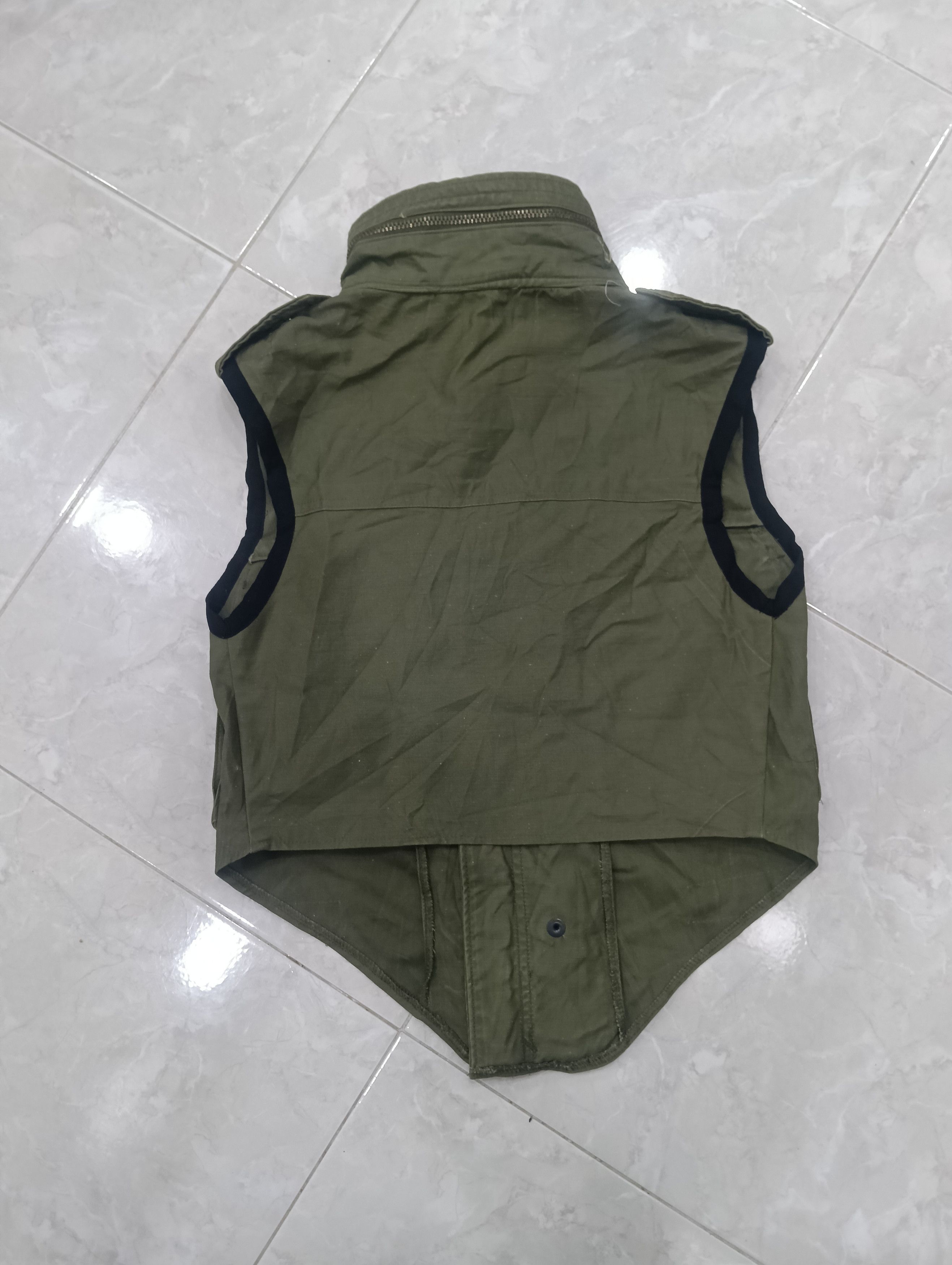 Army Of Me True OG M65 Sleeveless Jacket By The Reformation Size US S / EU 44-46 / 1 - 2 Thumbnail