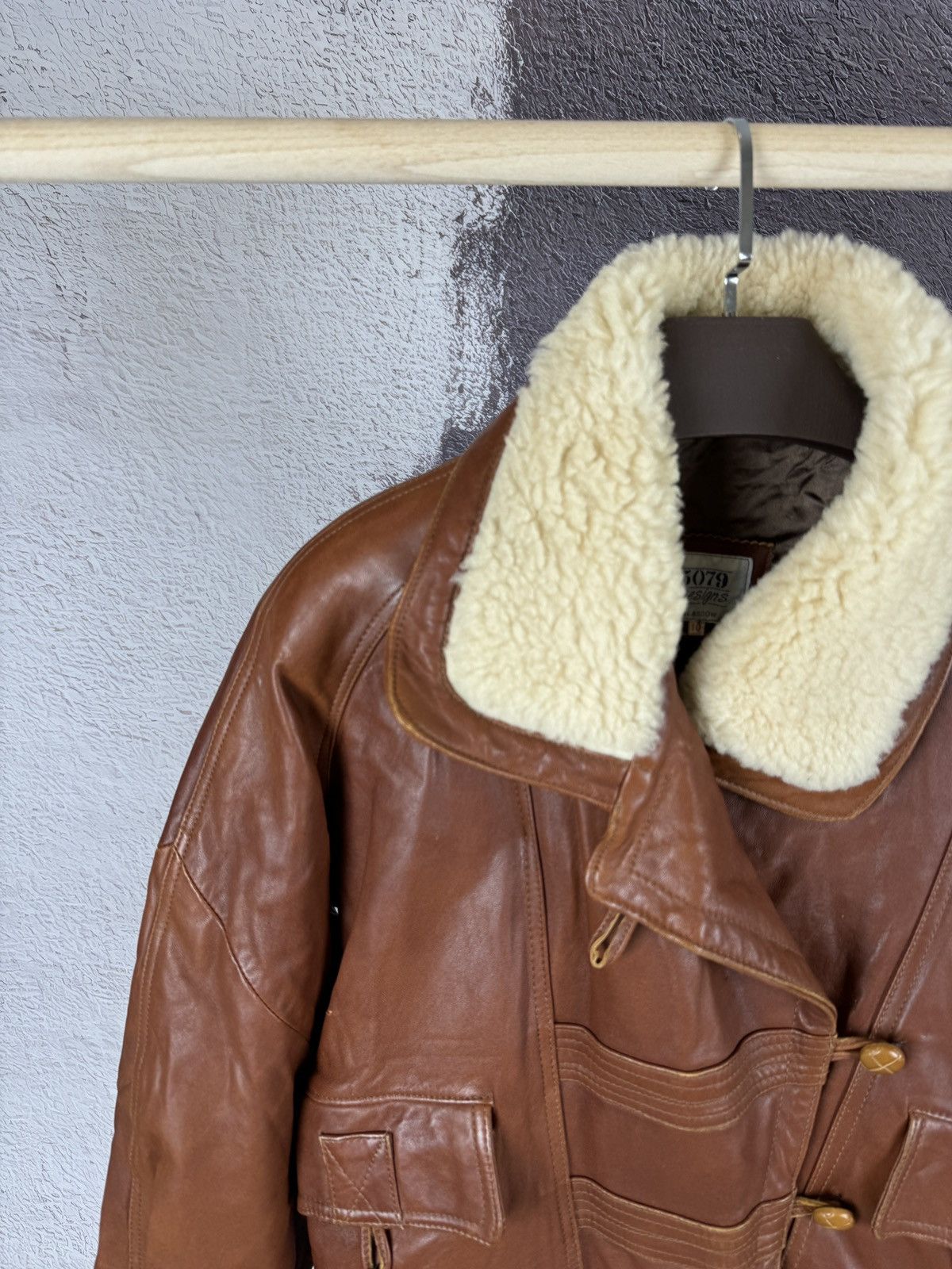 Vintage Vintage 80s 90s brown motorcycle leather Sherpa jacket Size M / US 6-8 / IT 42-44 - 4 Thumbnail