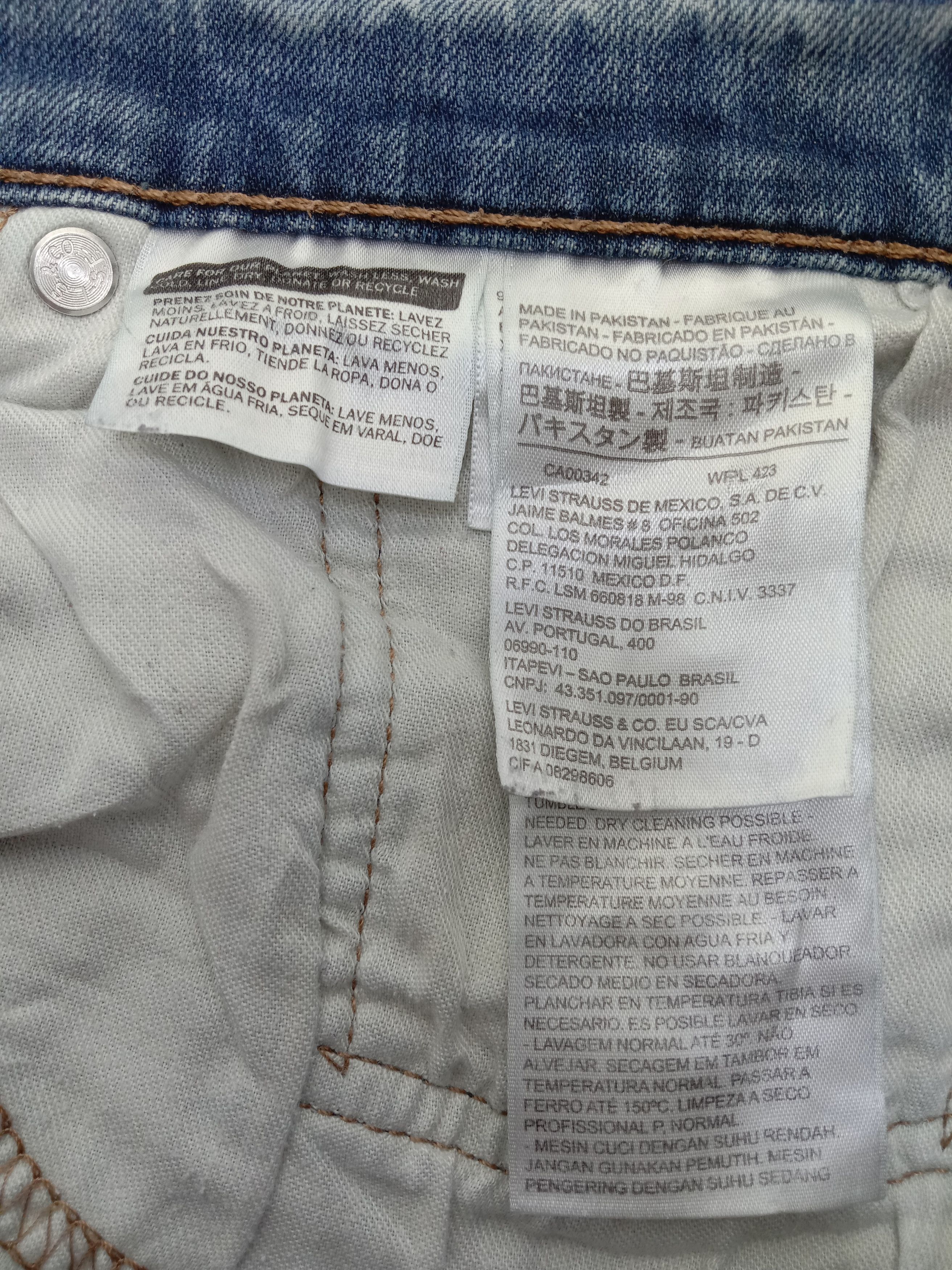 Levi's Vintage Levi's 505 Jeans Regular Fit Distressed Denim Size US 37 - 14 Thumbnail