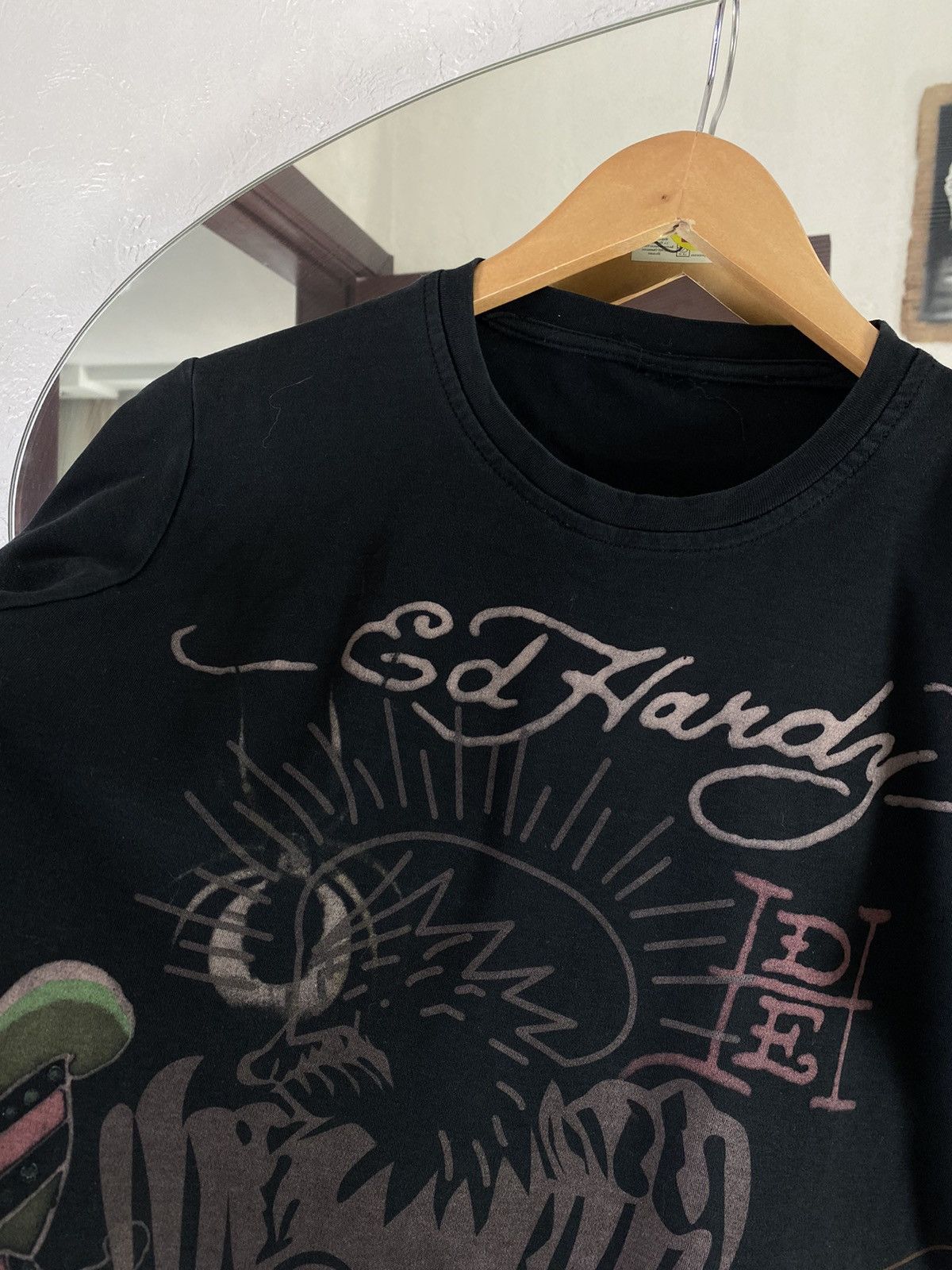 Christian Audigier × Ed Hardy × Vintage Vintage Y2K Ed Hardy Christian Audigier Big Logo Tee Size US M / EU 48-50 / 2 - 4 Thumbnail