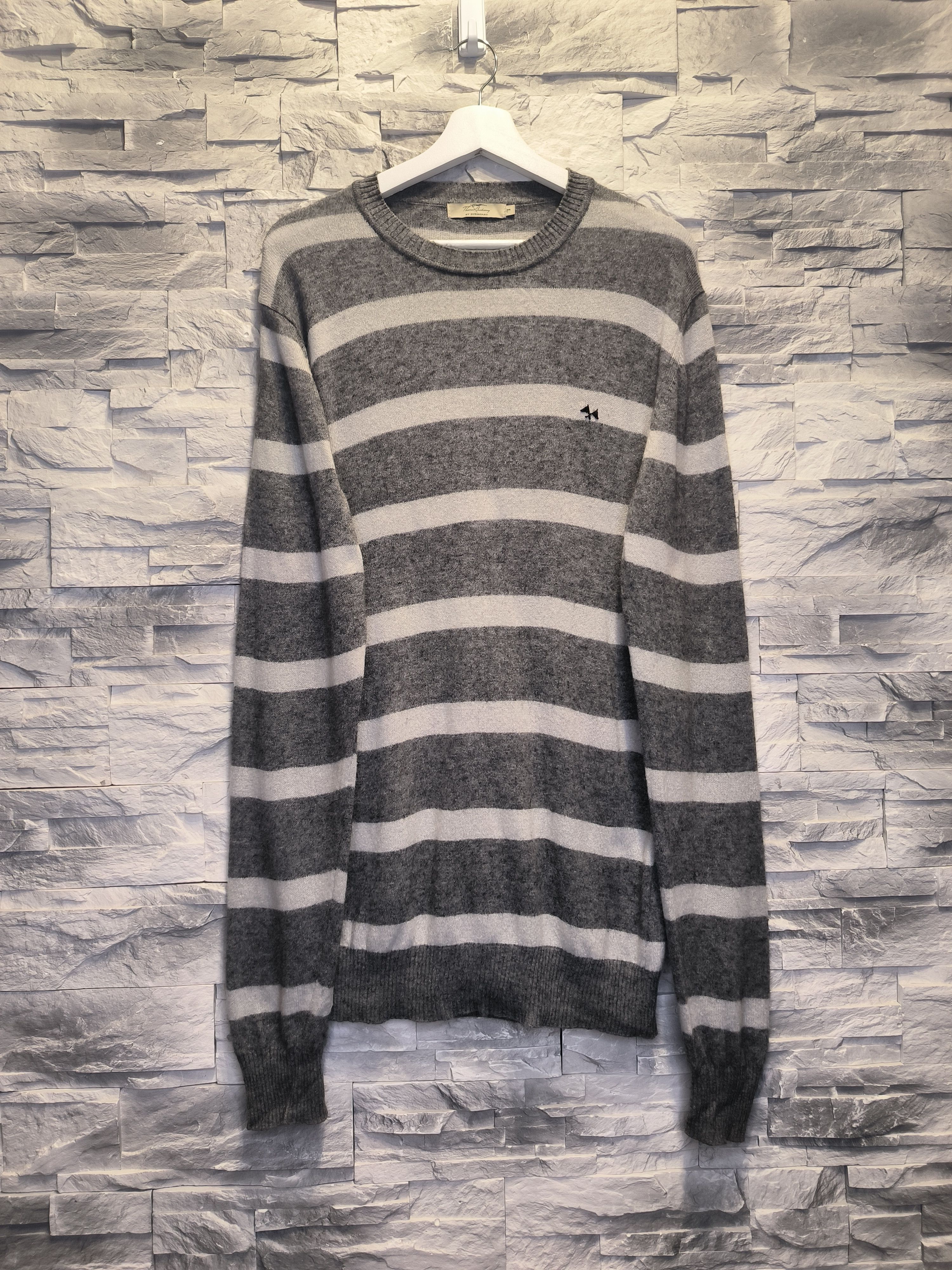 Burberry × Vintage Thomas Burberry Knitwear Striped Sweatshirt Sweater Logo Size US L / EU 52-54 / 3 - 1 Thumbnail