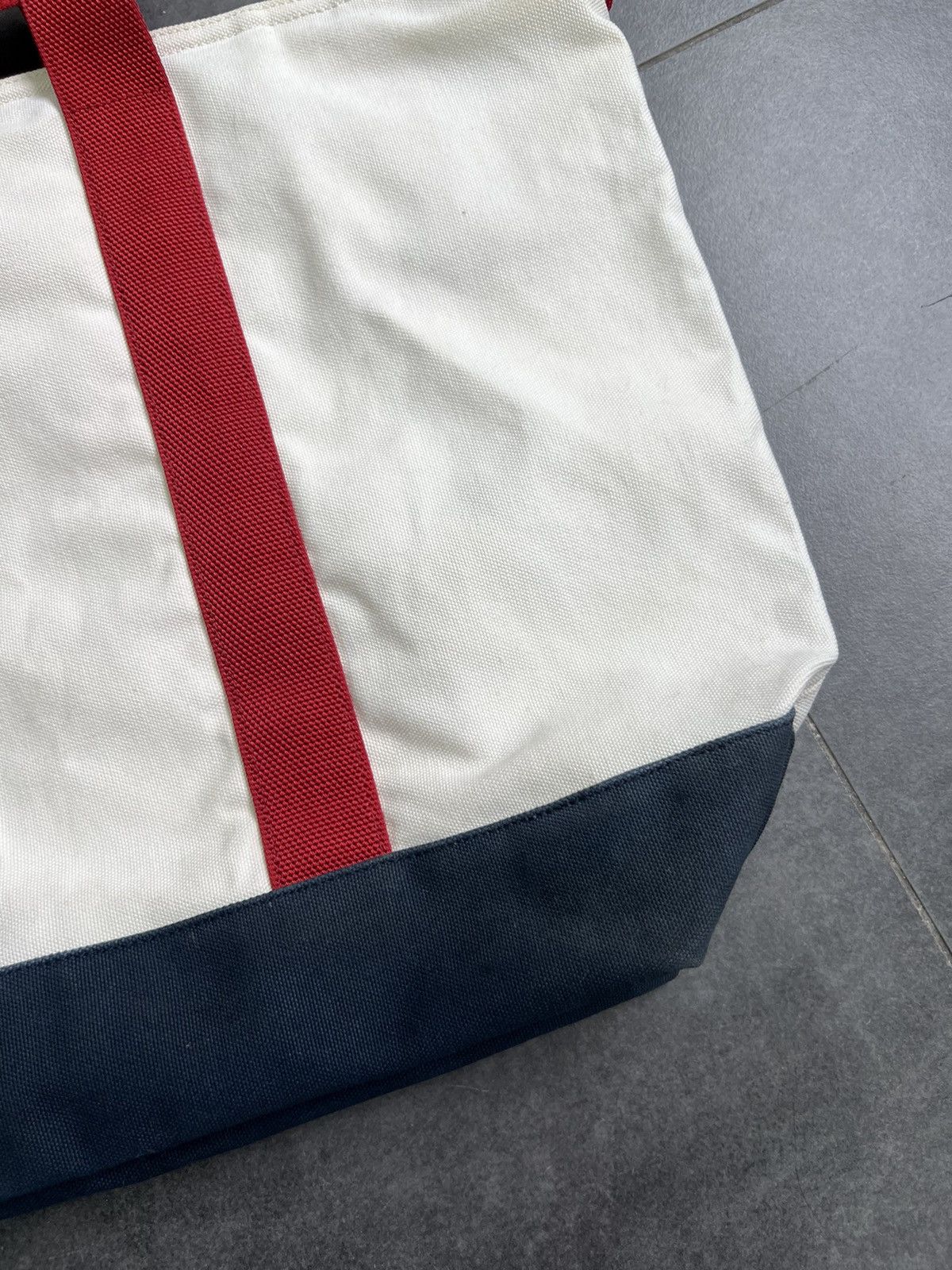 Prada × Vintage Vintage Prada Luna Rossa Tote shoulder hobo Bag Size ONE SIZE - 10 Thumbnail