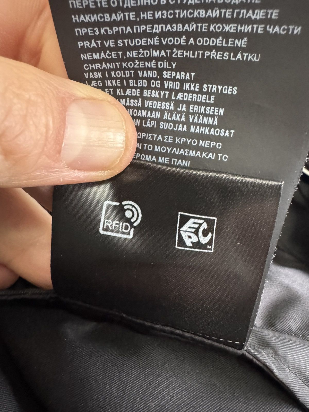Prada PRADA nylon jacket pls study all photos and description well Size US M / EU 48-50 / 2 - 18 Thumbnail
