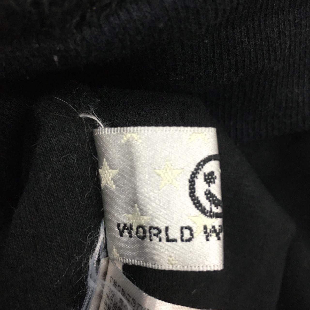 Vintage Vtg WORLD WIDE LOVE Fang Crewneck Fleece Sweatshirt Big Logo Size US S / EU 44-46 / 1 - 4 Thumbnail