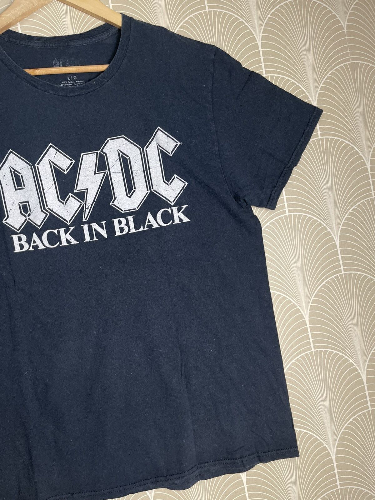 AC/DC × Band Tees 2021 ACDC OFFICIAL TSHIRT SHORT SLEEVE Size US L / EU 52-54 / 3 - 4 Thumbnail