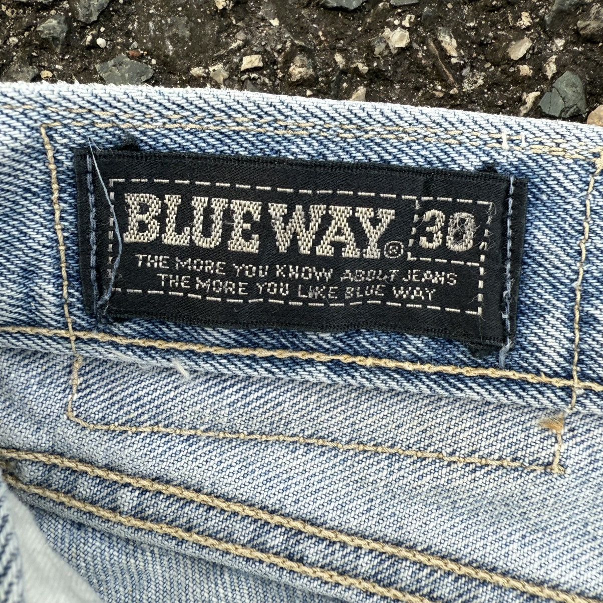 Japan Blue × Jean × Vintage VINTAGE BLUE WAY FLARE FADED RUSTY JEAN DENIM PANTS Size US 30 / EU 46 - 15 Thumbnail