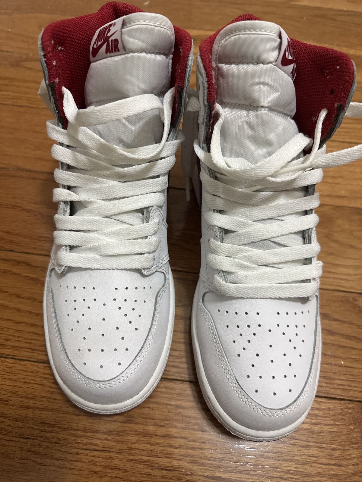 Jordan Brand × Nike Air Jordan 1 Metallic red size 6.5 (2017) Size US 6.5 / EU 39-40 - 3 Thumbnail