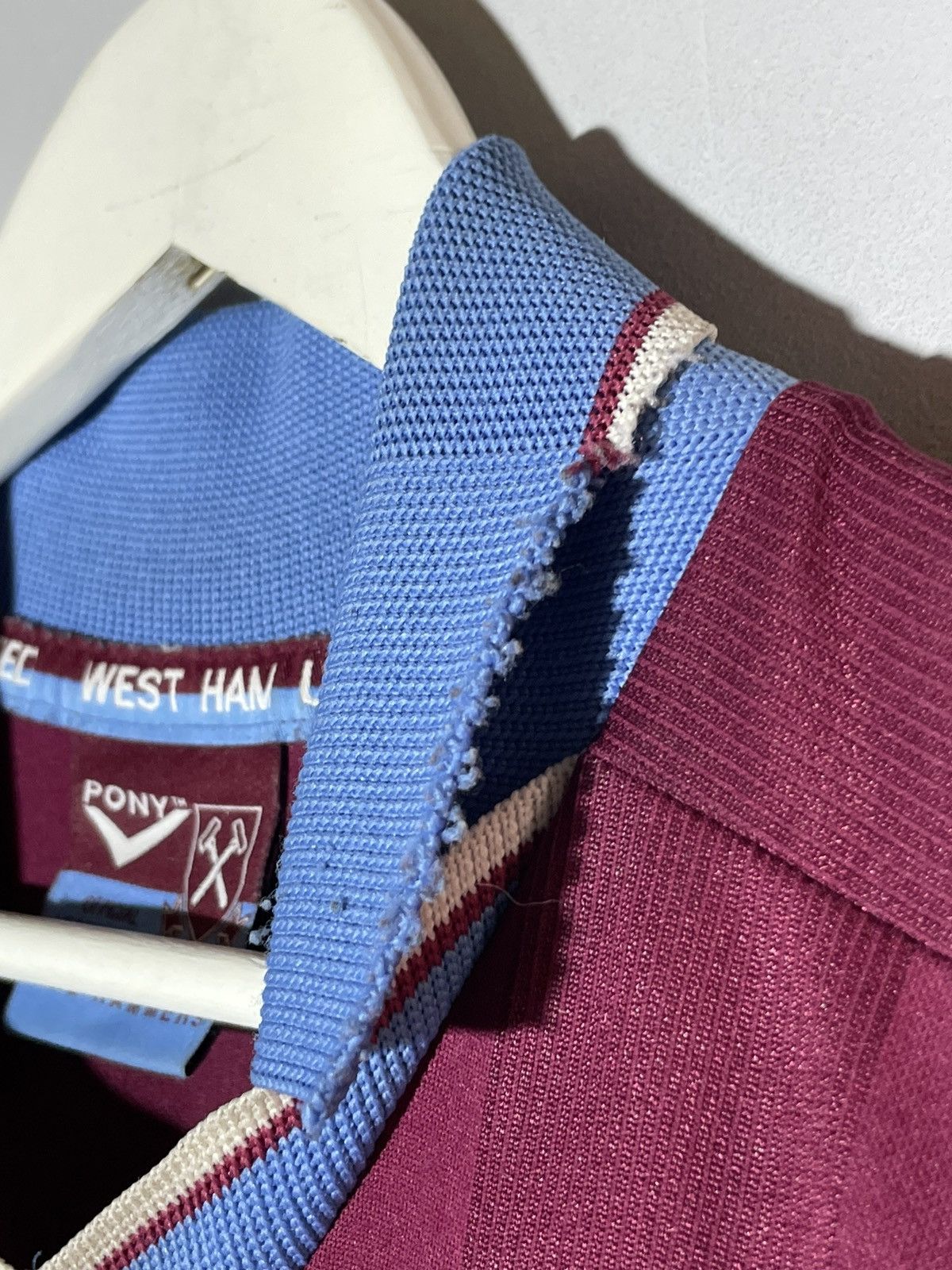 PONY × Vintage West Ham United Pony 1997/98 Vintage Football Shirt Size US L / EU 52-54 / 3 - 7 Thumbnail