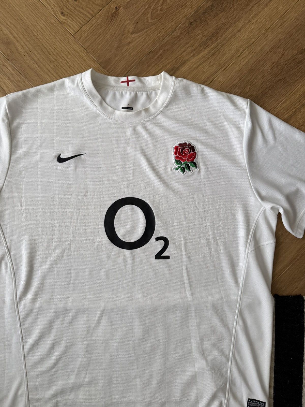 Nike England Rugby 2011 Jersey – Nike / O2 Sponsor Size US XXL / EU 58 / 5 - 3 Thumbnail