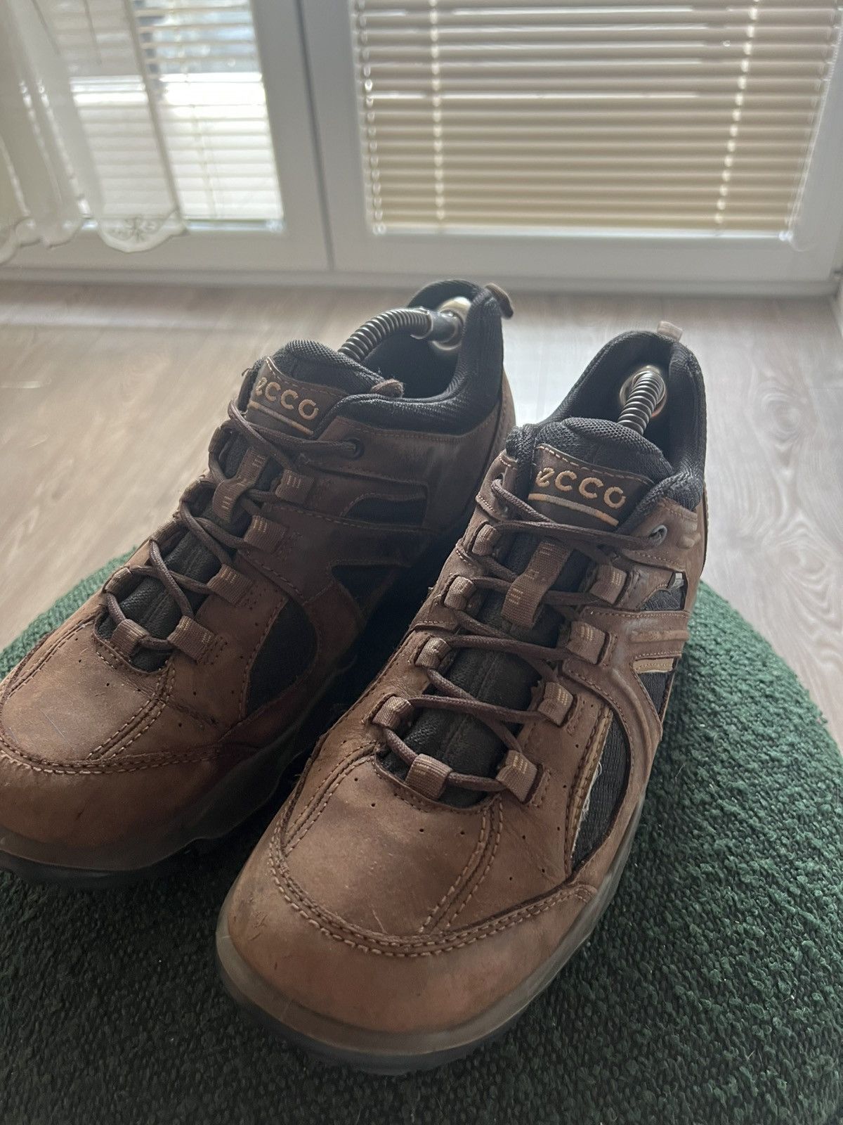 Ecco × Genuine Leather × Goretex ‼️Ecco Leather Gore-Tex R Line Oudoor Style Low Sneakers‼️ Size US 8.5 / EU 41-42 - 10 Thumbnail