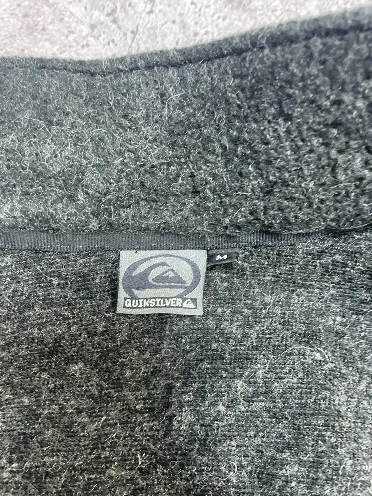 Quiksilver Vintage Quiksilver Full Zip Fleece Jacket Size M Surf Style Size US M / EU 48-50 / 2 - 7 Thumbnail