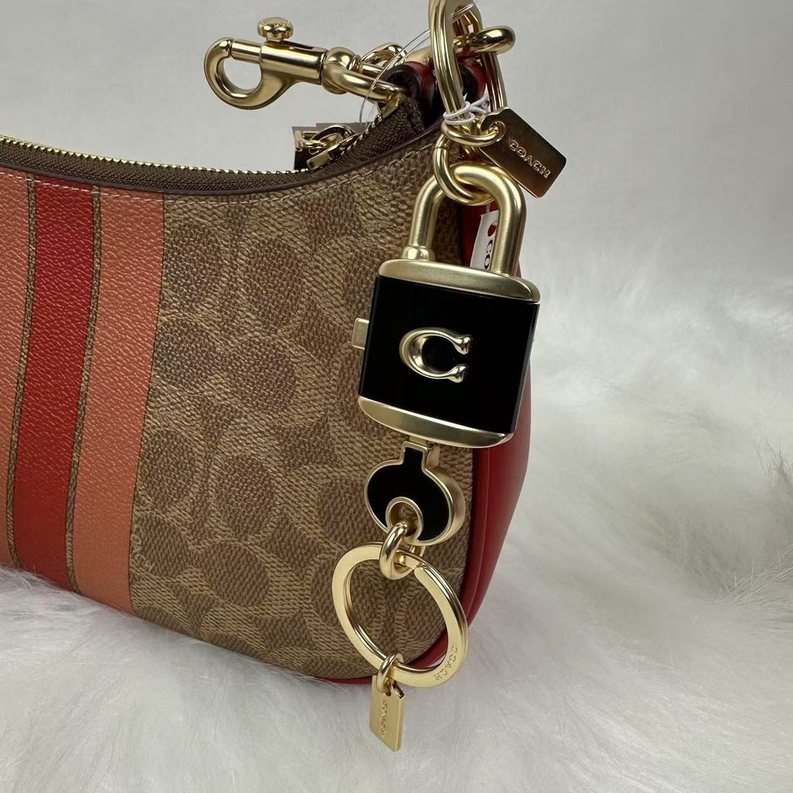 Coach Coach Lock And Key Bag Charm Key Ring Gold/Black NWT Size ONE SIZE - 2 Thumbnail