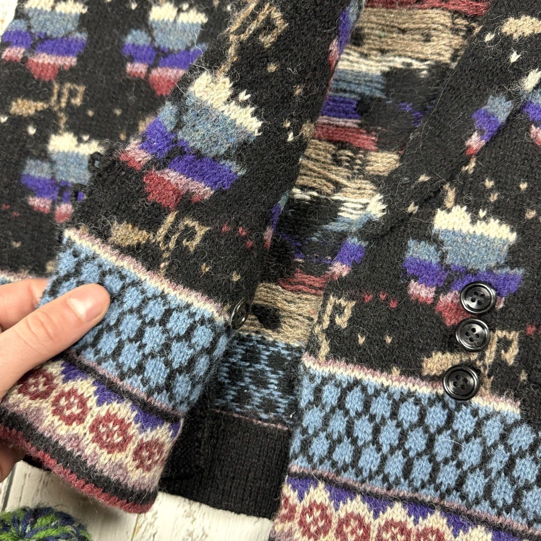 Vintage Vintage Kenneth Gordon Shetland Wool Geometric Patterned Sleeveless Shawl Collar Vest L Womens Size L / US 10 / IT 46 - 5 Thumbnail
