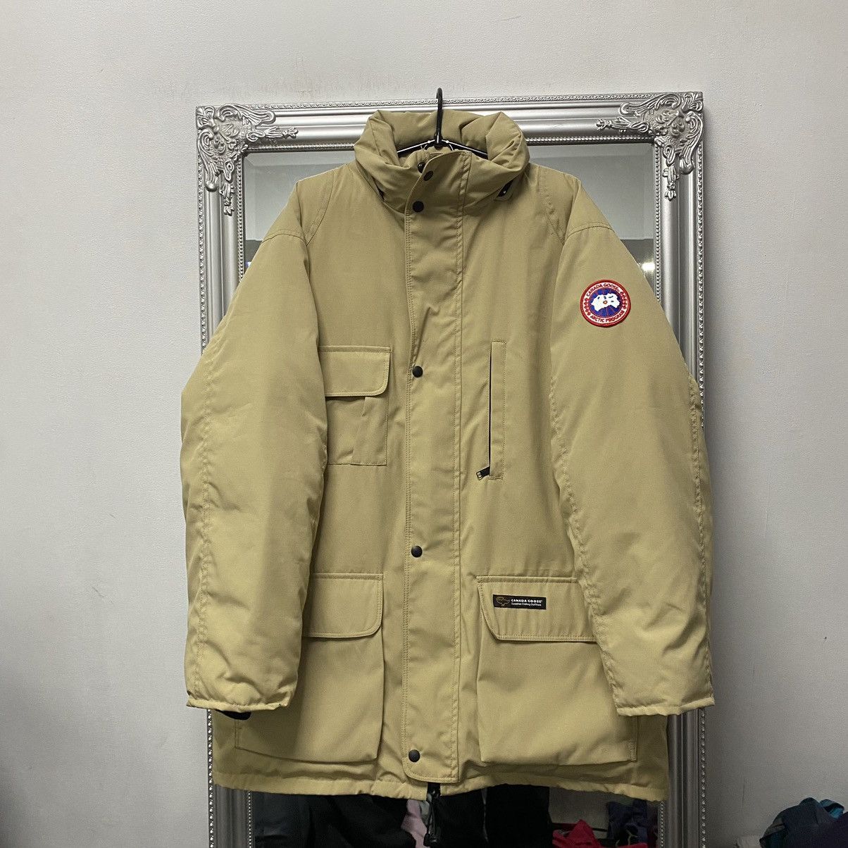 Canada Goose Canada Goose Puffer Jacket Vintage Halifax Parka Size US L / EU 52-54 / 3 - 1 Thumbnail