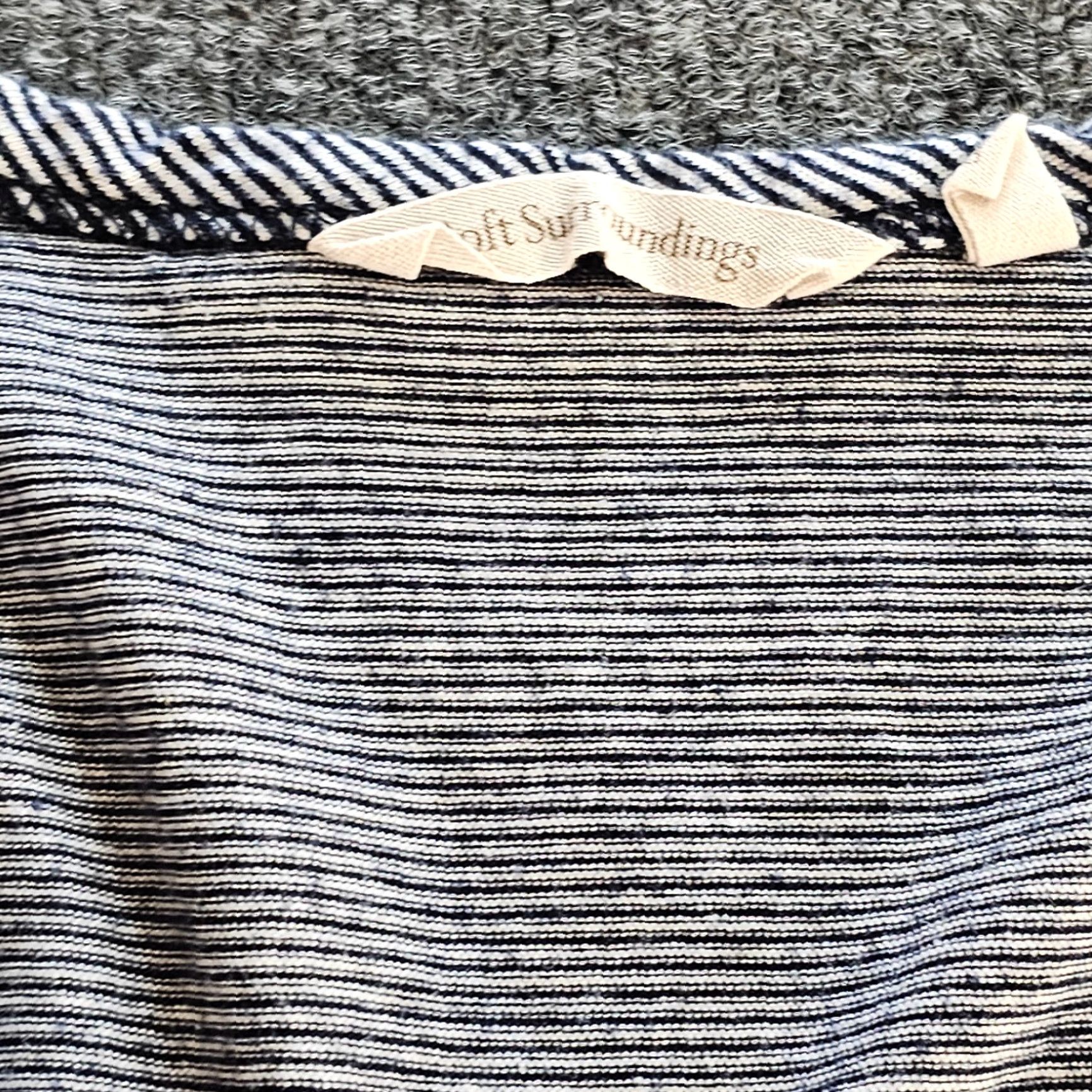 Soft Surroundings Soft Surroundings Top Blouse Womens 1X Blue White Striped Knit Stretch Casual Shirt Size XL / US 12-14 / IT 48-50 - 3 Thumbnail
