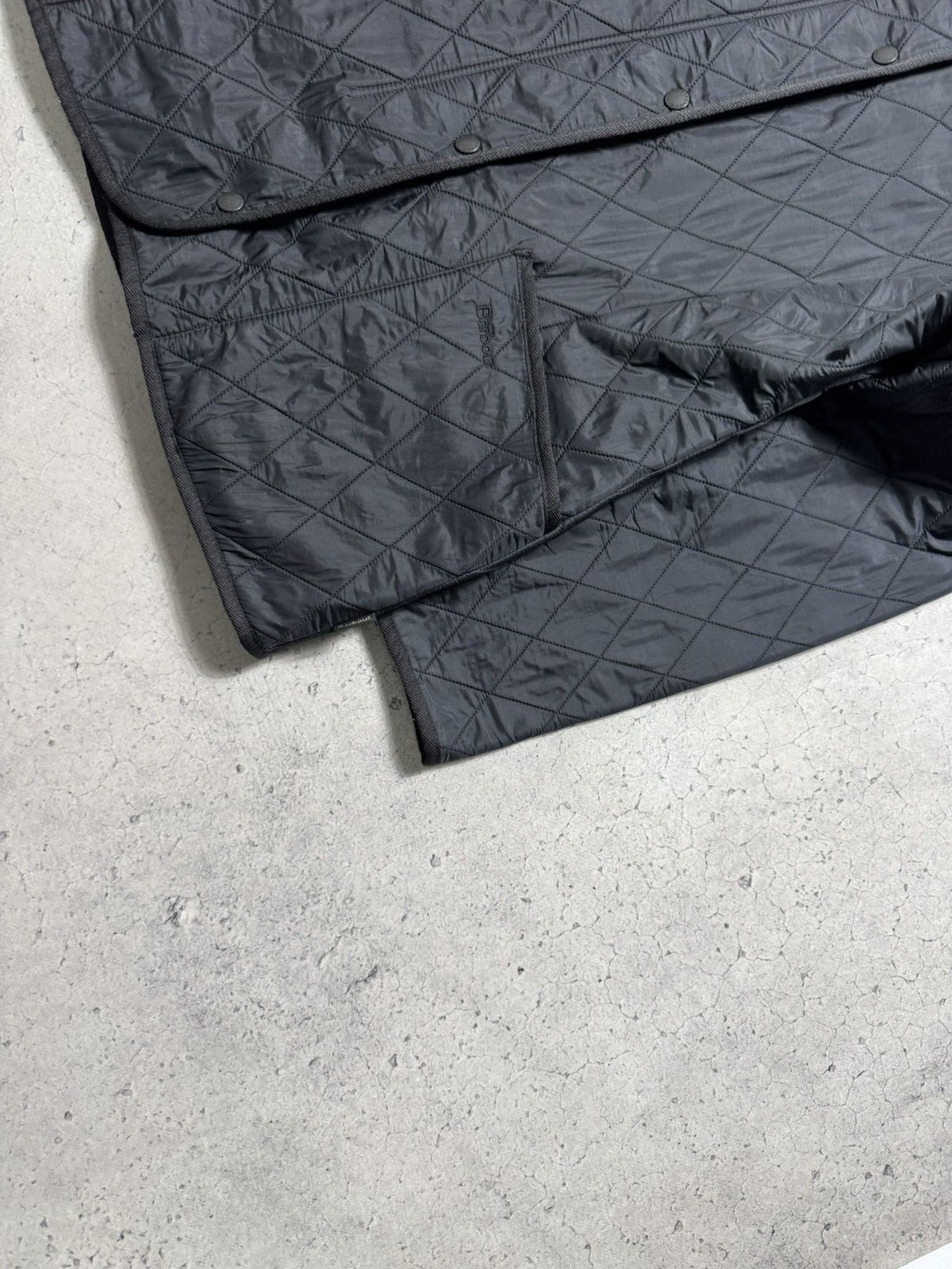 Barbour Barbour Women’s Polarquilt Quilted Jacket Black Size UK 14 Size L / US 10 / IT 46 - 4 Thumbnail