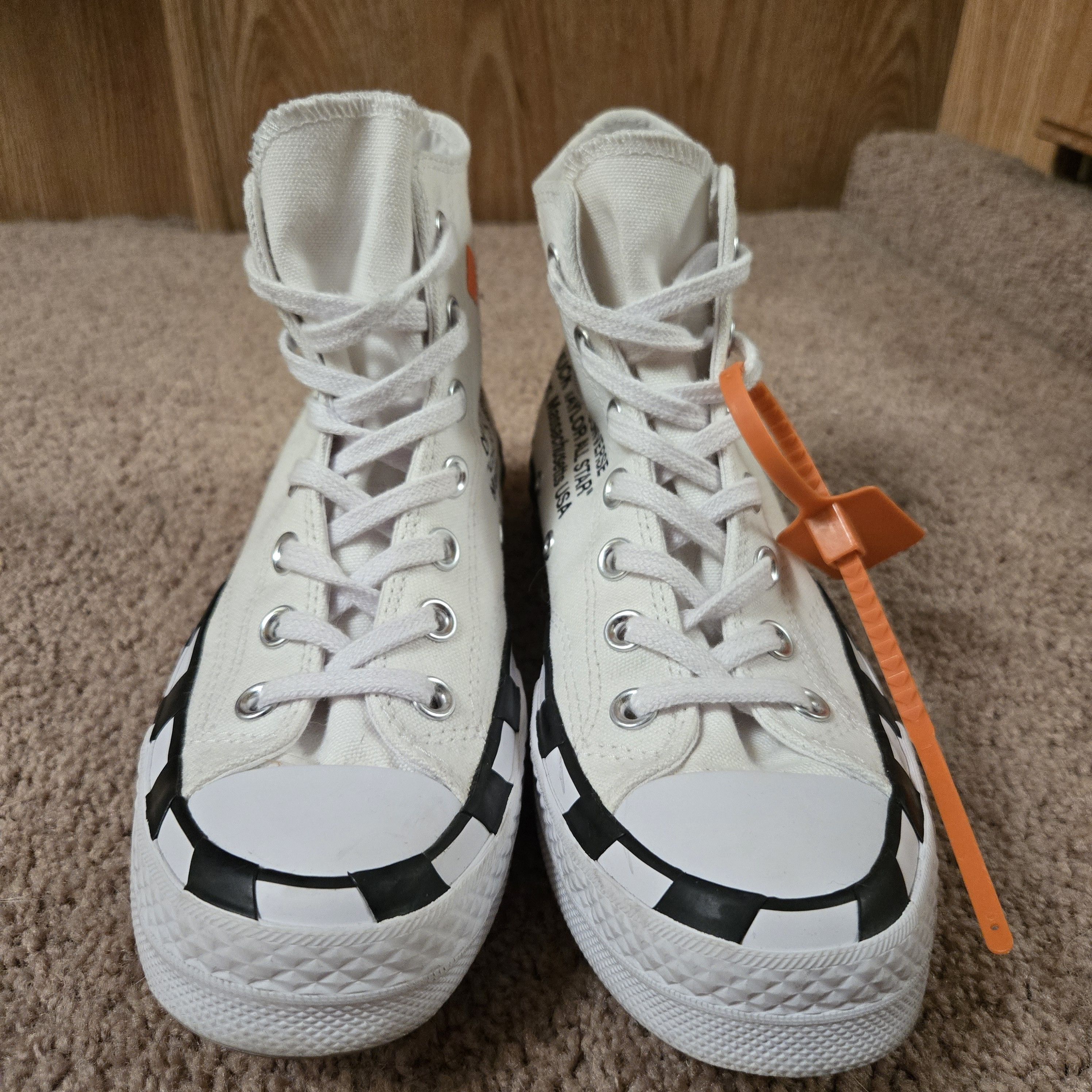Converse × Off-White Off White x Converse Chuck 70 Size US 6.5 / IT 36.5 - 9 Thumbnail