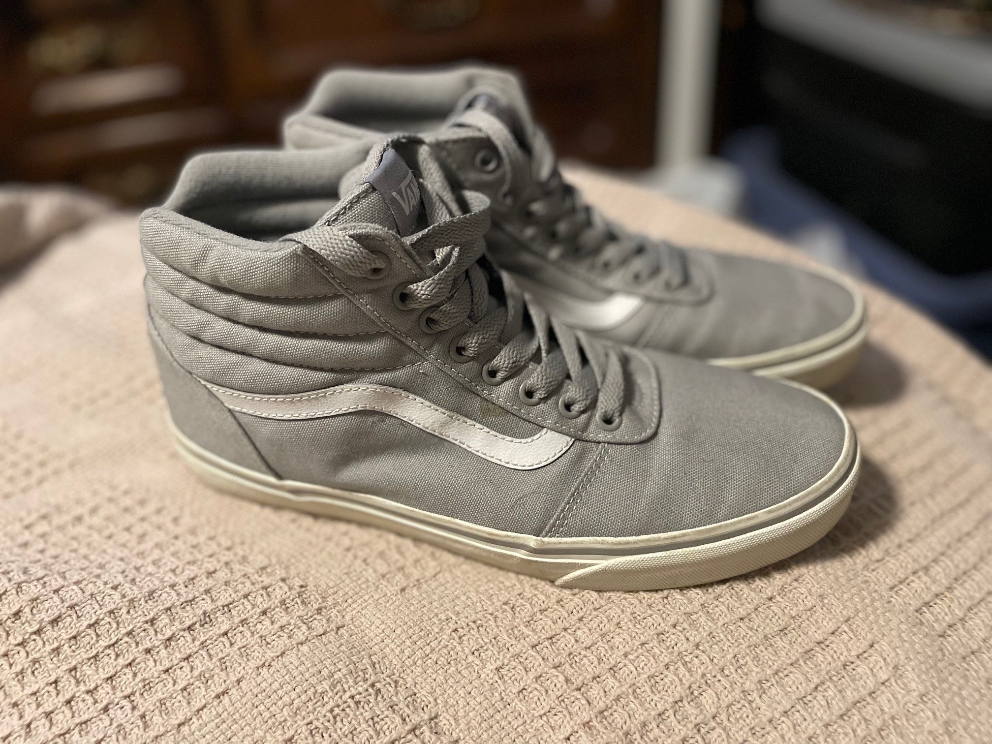 Other Vans SK8 Hi Mens 9.5 Sneakers Size US 9.5 / EU 42-43 - 1 Thumbnail