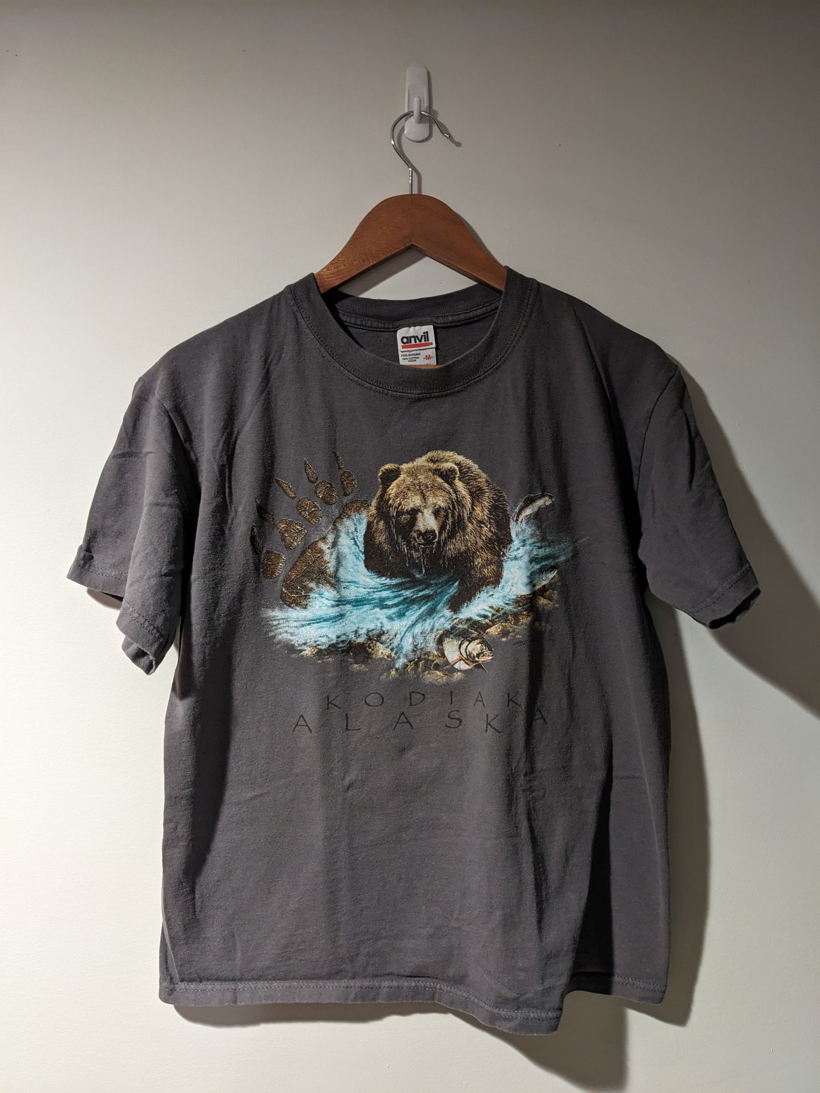 Vintage Vintage Y2K Kodiak Alaska Bear Animal Nature Medium T-Shirt Size US M / EU 48-50 / 2 - 1 Thumbnail