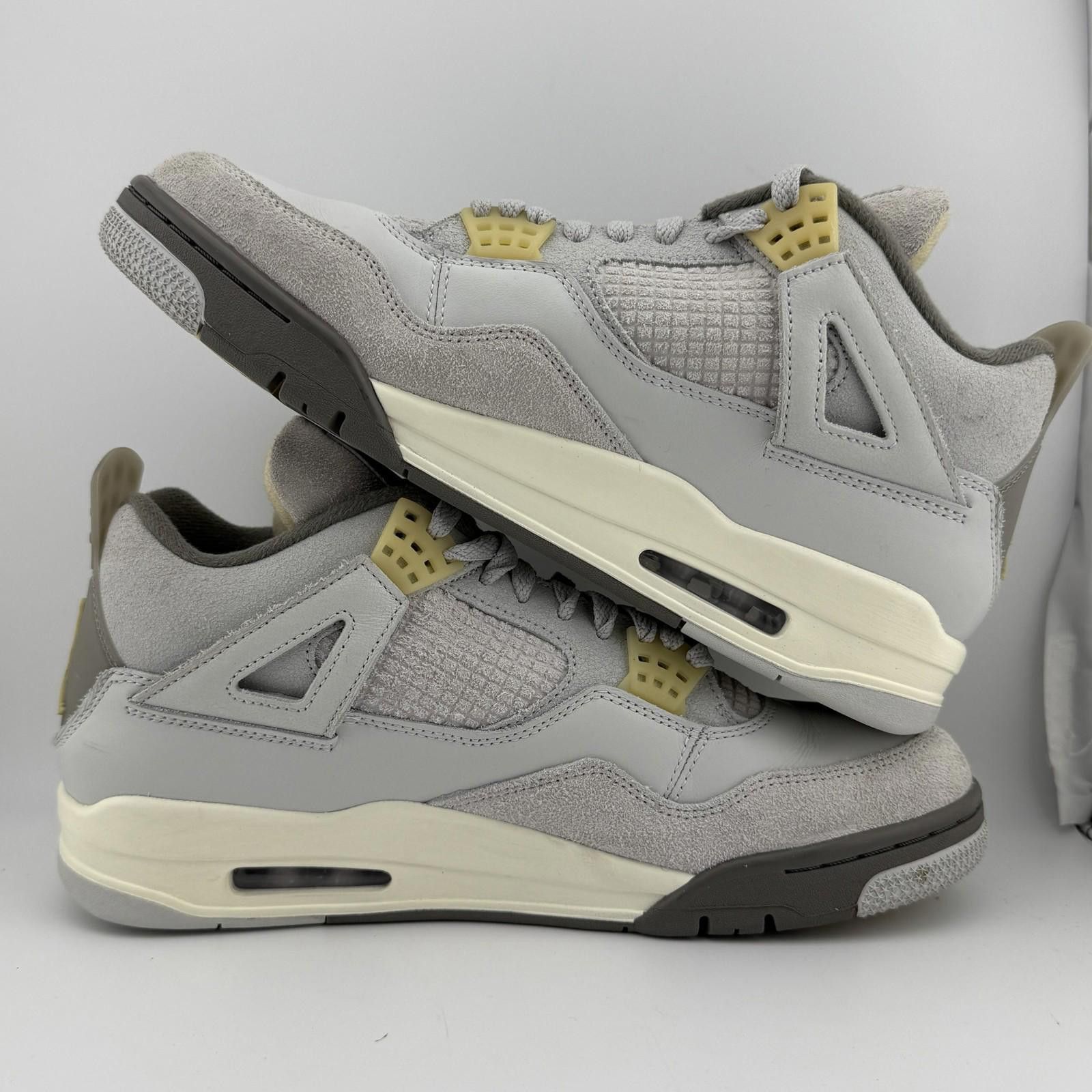 Jordan Brand Air Jordan 4 Retro SE Photon Dust Pale Vanilla US 11 Used Size US 11 / EU 44 - 7 Thumbnail