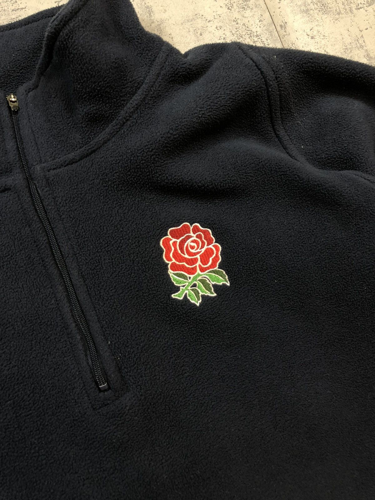 Nike × Vintage 90s Nike England Vintage Outdoor Retro Fleece 1/4 Zip Jacket Size US XL / EU 56 / 4 - 3 Thumbnail
