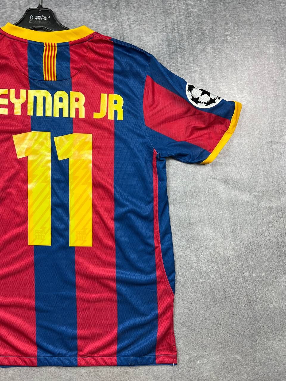 Nike Nike F.C Barcelona #11 Neymar JR Size US M / EU 48-50 / 2 - 7 Thumbnail