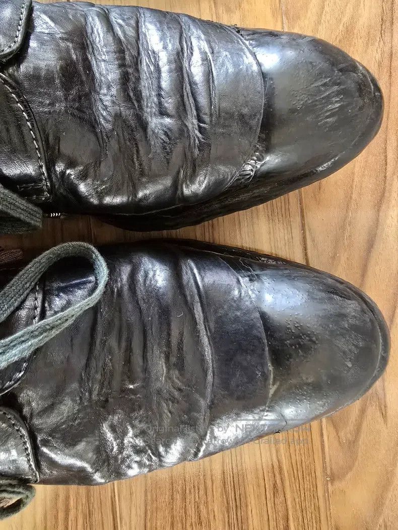 Carol Christian Poell Carol Christian Poell Classic horse skin drip rubber leath Size US 12 / EU 45 - 5 Thumbnail