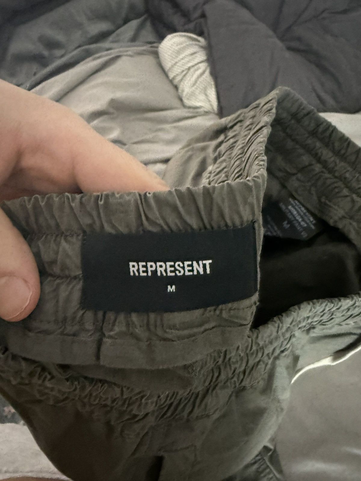 Represent Clo. Olive represent cargo military v2 Size US 32 / EU 48 - 6 Thumbnail