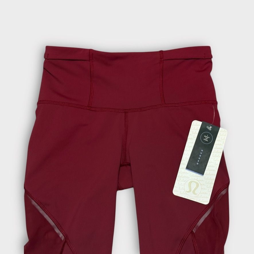 Lululemon NWT Lululemon Run With The Sun Crop 4 Rosewood Luxtreme Mesh Size 27" / US 4 / IT 40 - 9 Thumbnail