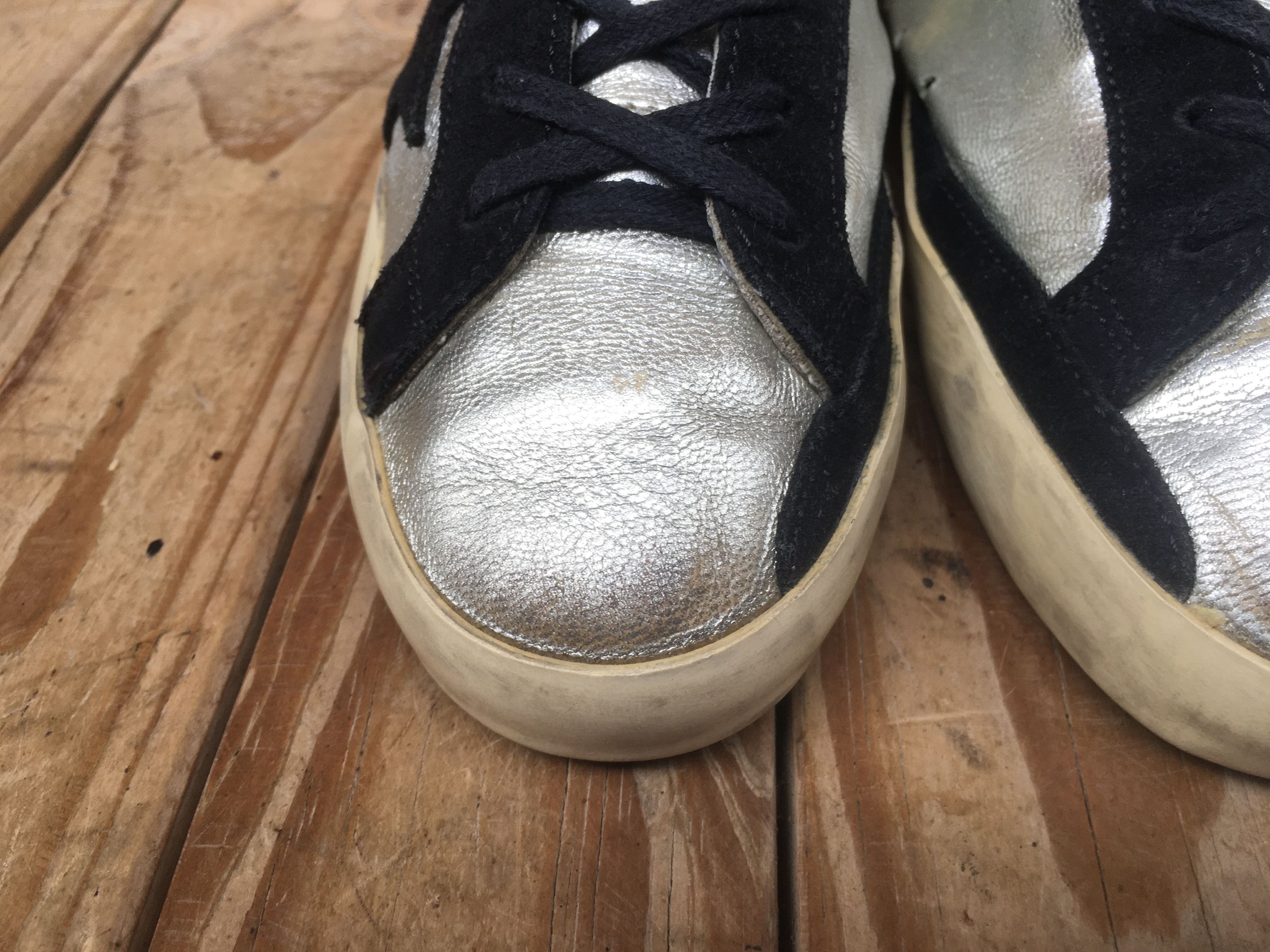 Golden Goose Golden Goose silver patent sneakers size UK 35 Size US 5 / IT 35 - 5 Thumbnail
