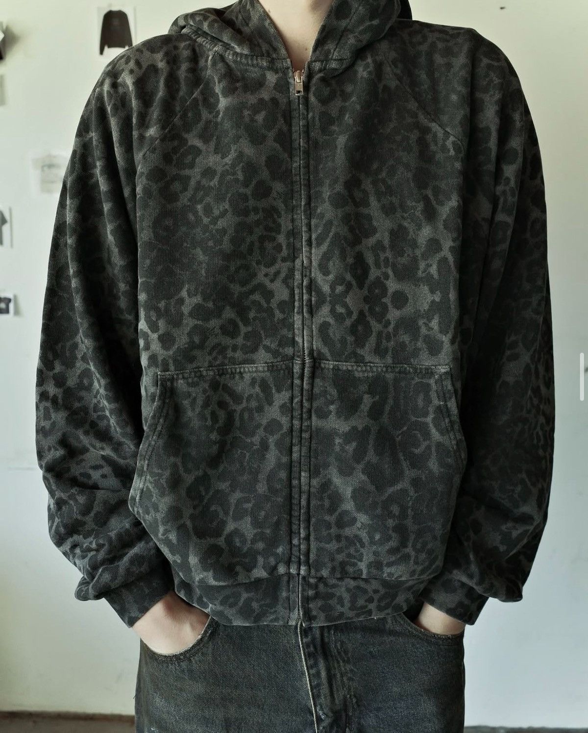 HMDD × The GV Gallery × basketcase gallery Basketcase gallery