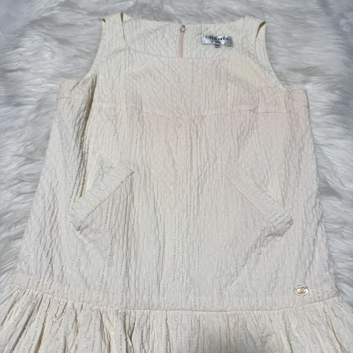 Chanel Genuine Chanel COCO decoration tiered sleeveless dress 36 Size XS / US 0-2 / IT 36-38 - 10 Thumbnail