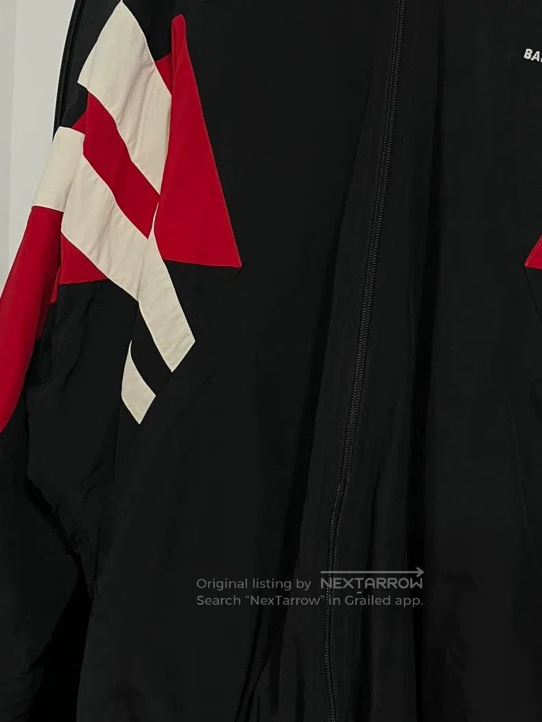Balenciaga Balenciaga Black and Red Combined Two-Sided Wearable Cotto Size US XS / EU 42 / 0 - 3 Thumbnail