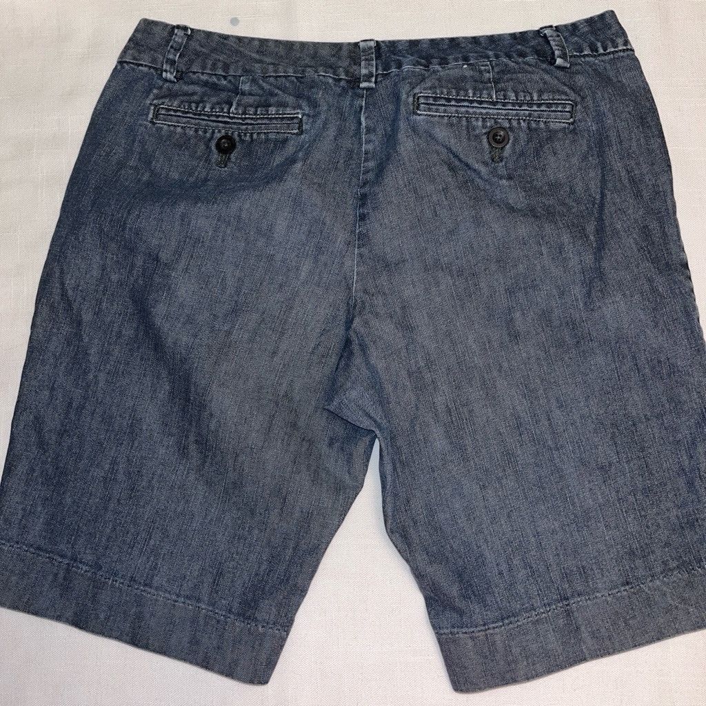 Gap Women's Gap Denim Shorts Size 10 Blue Size 30" / US 8 / IT 44 - 1 Thumbnail