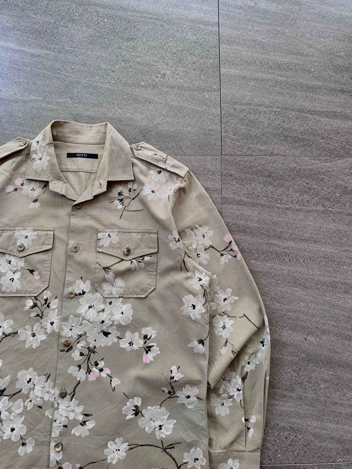 Gucci FREE TAX! SS 2003 Painted Floral Military Shirt by Tom Ford Size US S / EU 44-46 / 1 - 2 Thumbnail