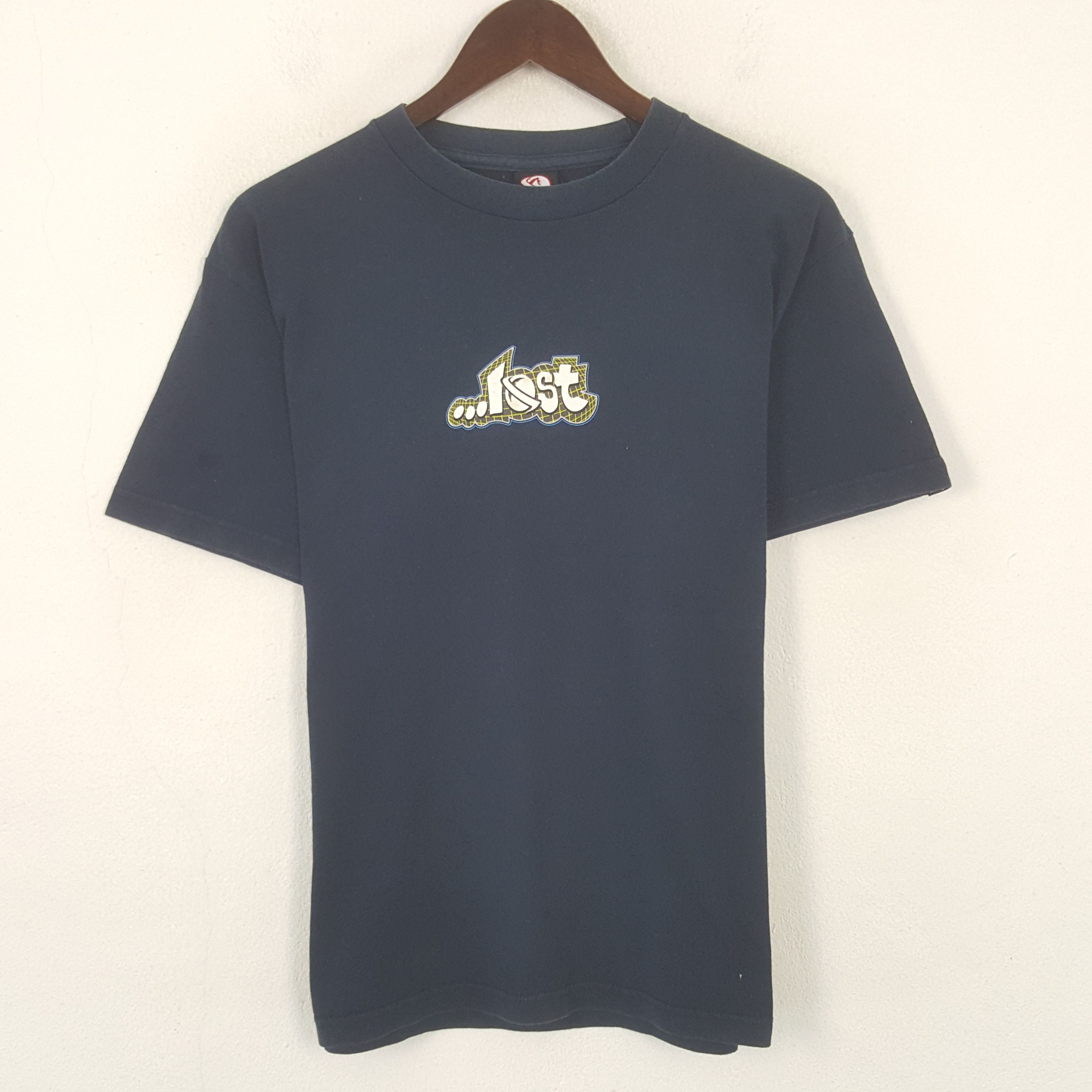 Vintage Vintage Lost Skateboard Tshirt Size US M / EU 48-50 / 2 - 3 Thumbnail