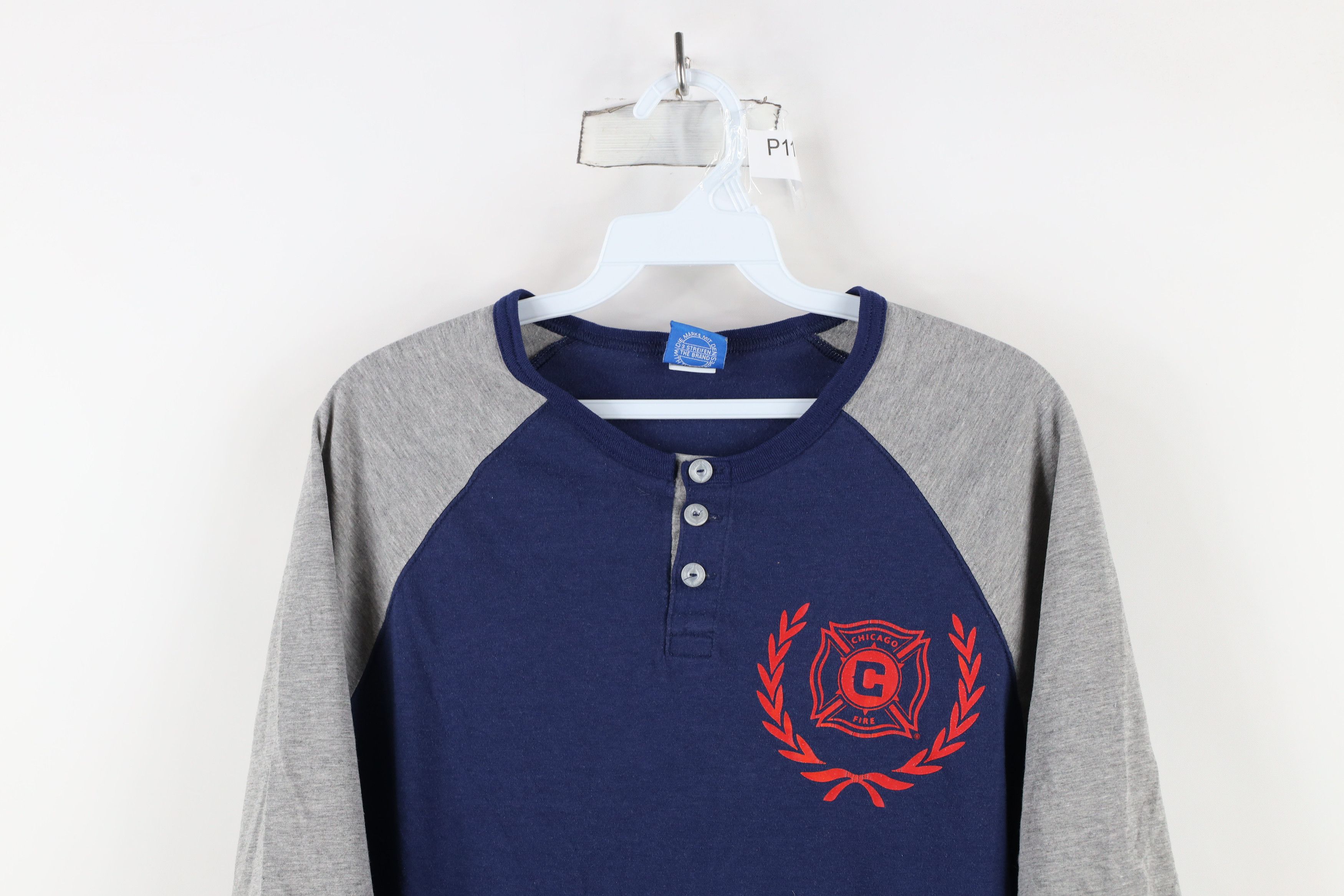 Adidas × Vintage Adidas MLS Chicago Fire Soccer Henley Raglan T-Shirt Blue Size US L / EU 52-54 / 3 - 2 Thumbnail