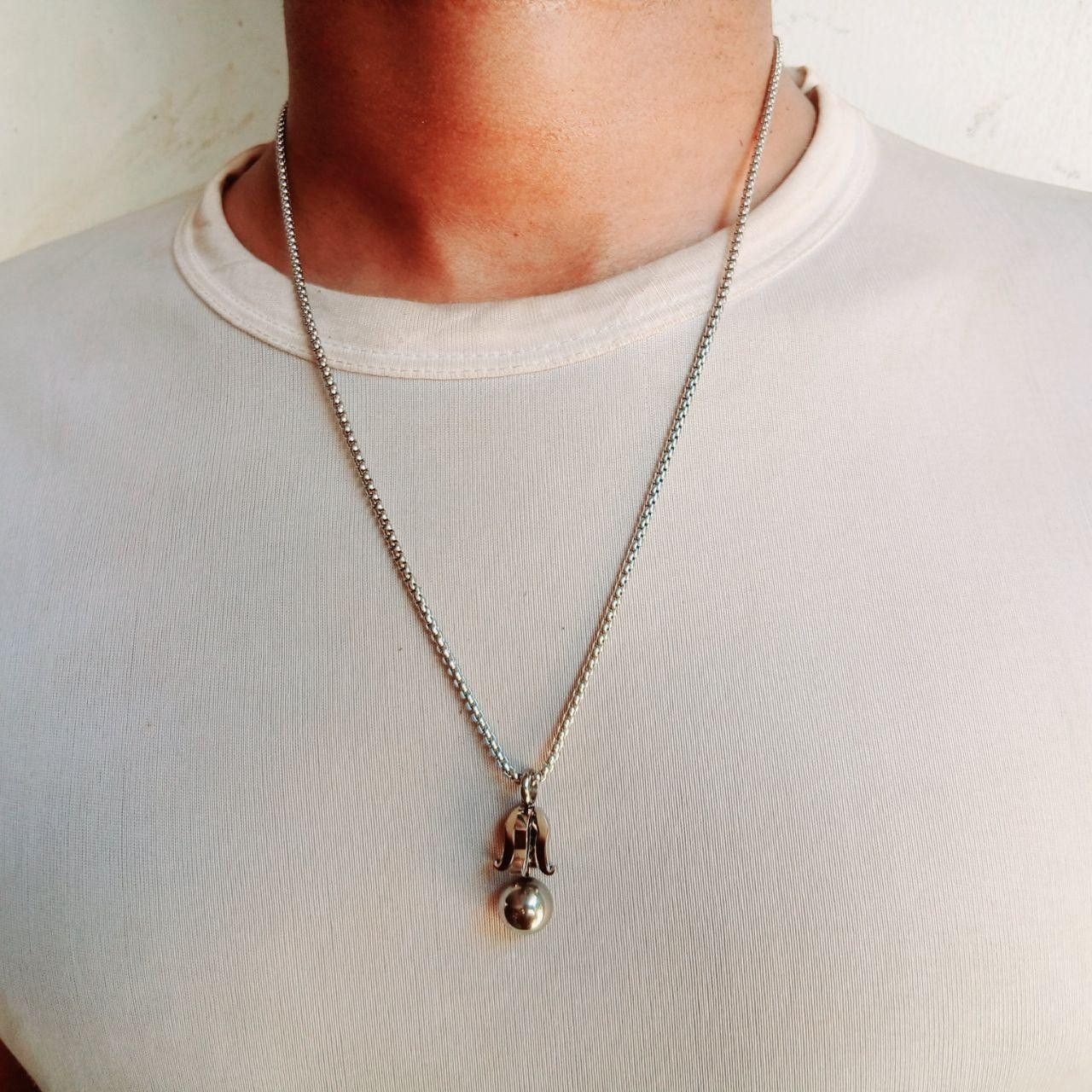 Other Retro Silver Color Metal Chain Pendant Necklace Size ONE SIZE - 3 Thumbnail