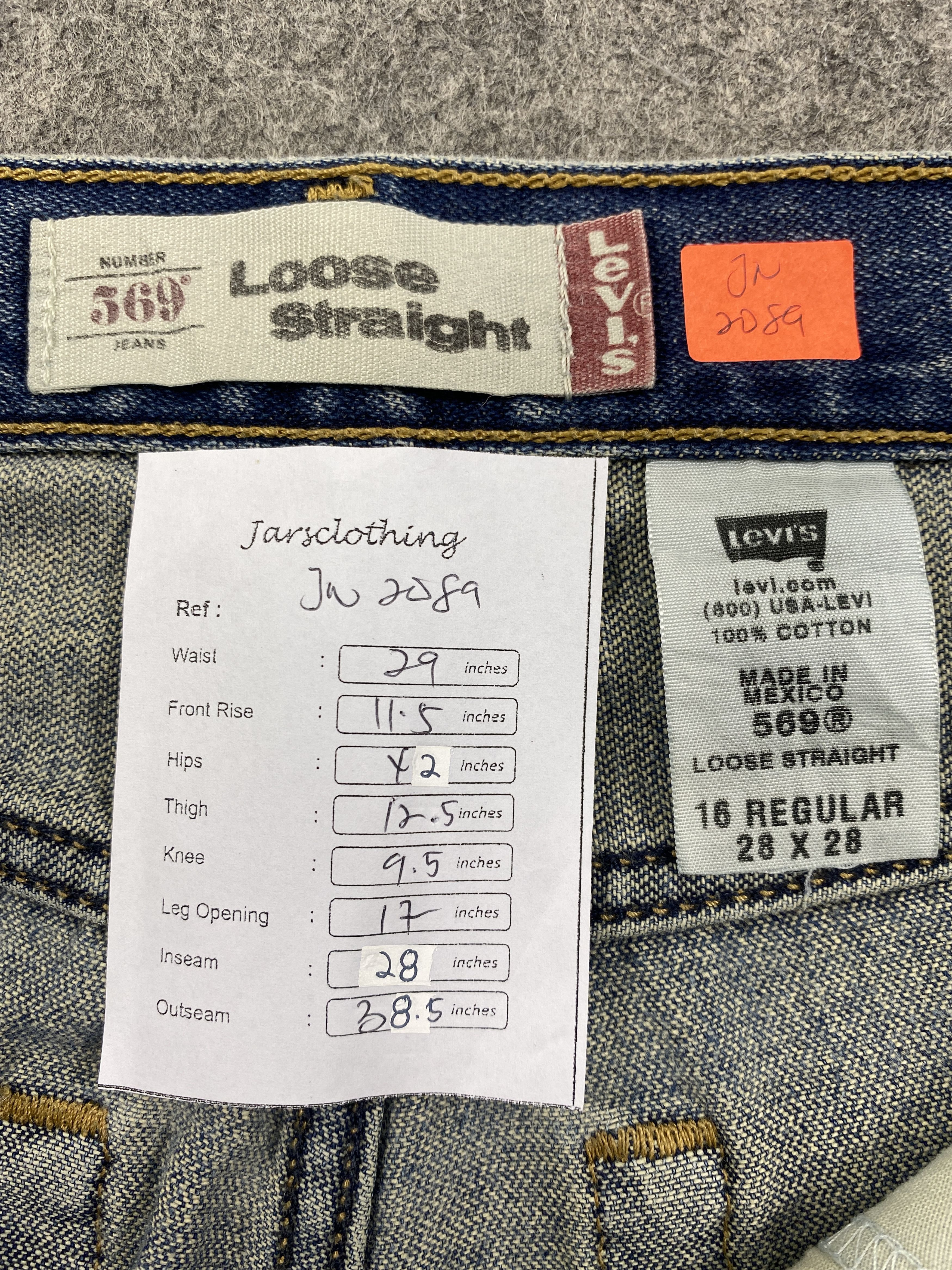 Levi's Faded Blue Vintage Levi's 569 29x28 Denim -JN2089 Size US 29 - 8 Thumbnail