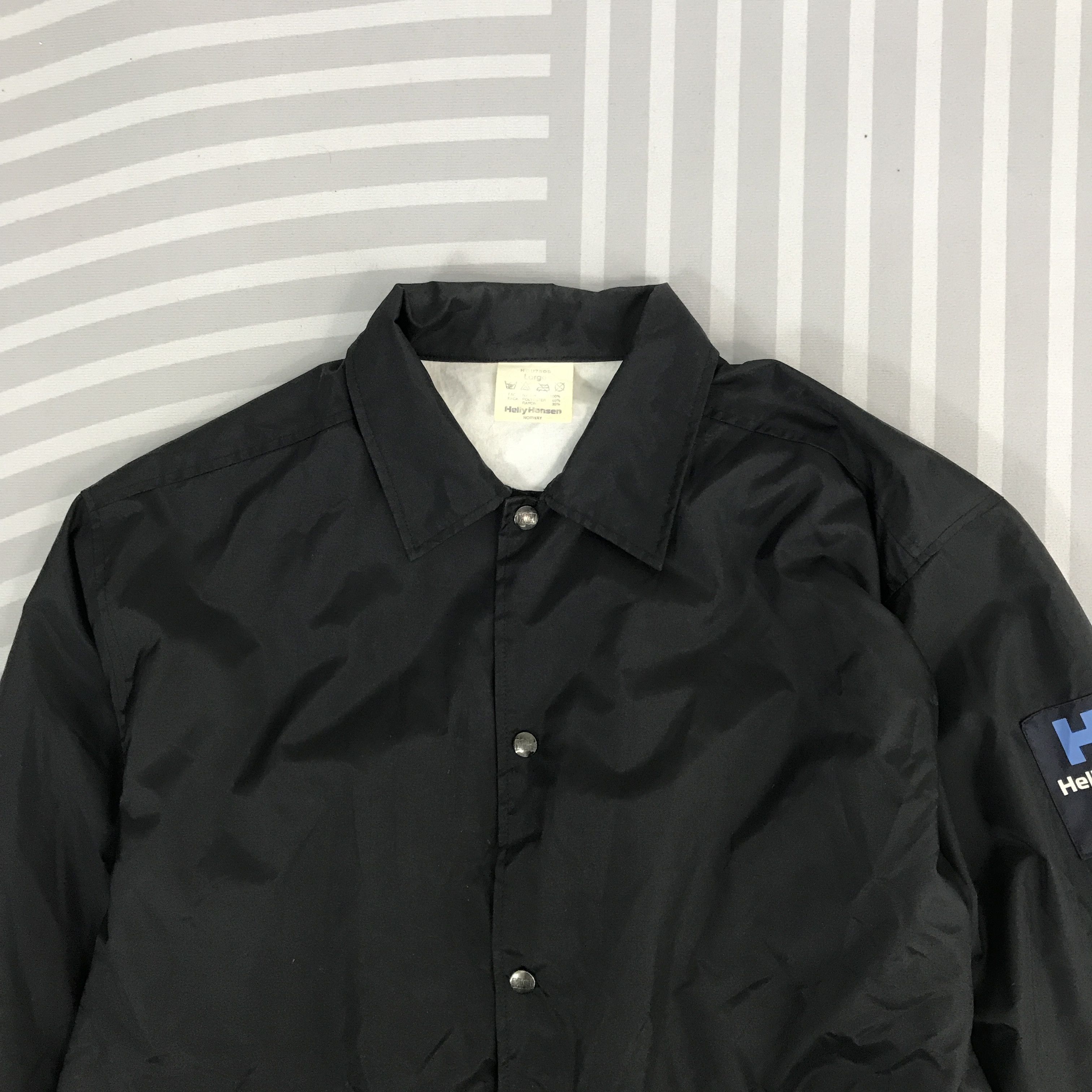 Helly Hansen × Vintage Vintage Helly Hansen Windbreaker Snap button Jacket Size US L / EU 52-54 / 3 - 2 Thumbnail