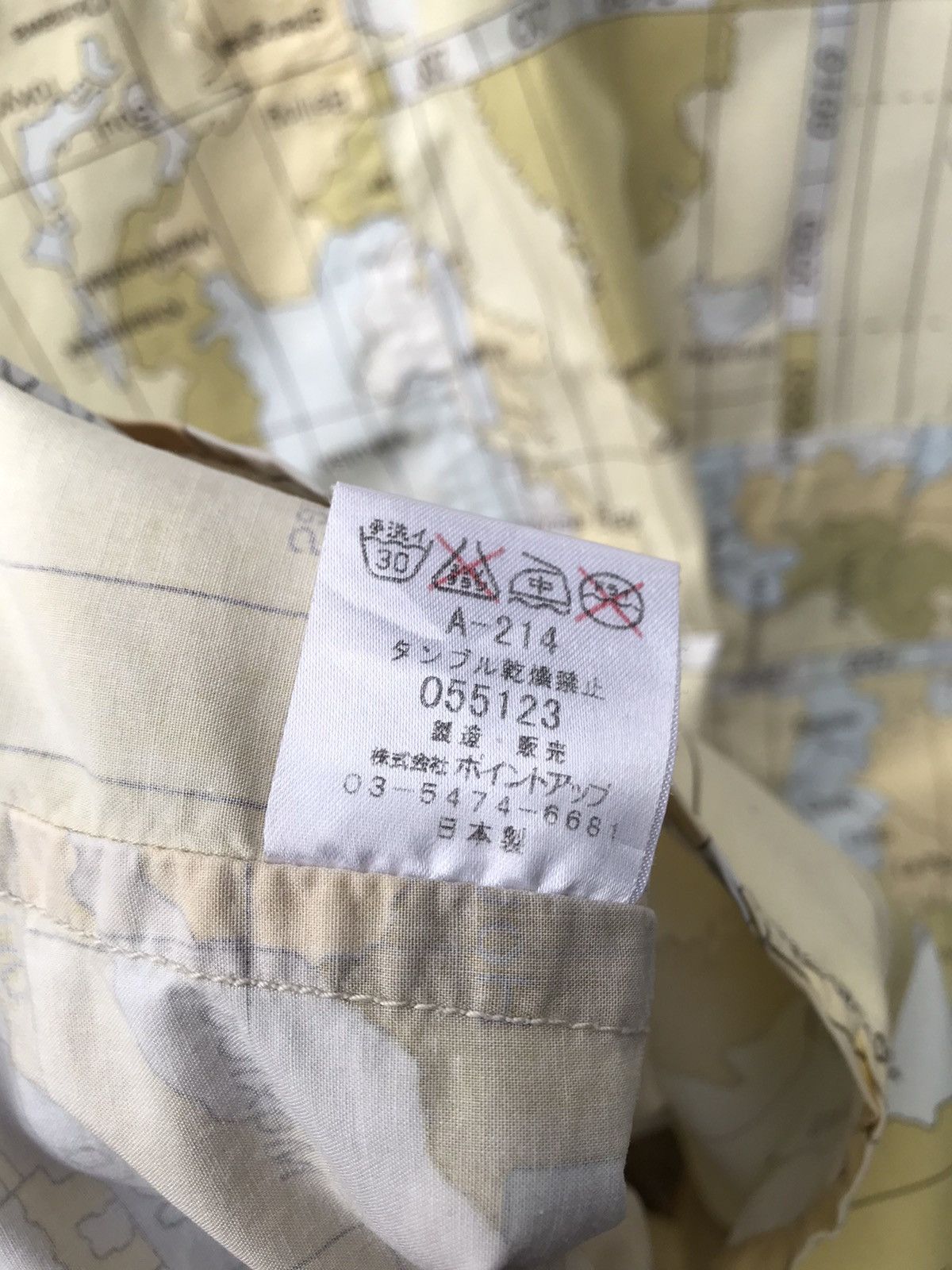 Hai Sporting Gear Rare Hai Sporting Gear World Map Overprinted Button Shirt Size US XL / EU 56 / 4 - 17 Thumbnail