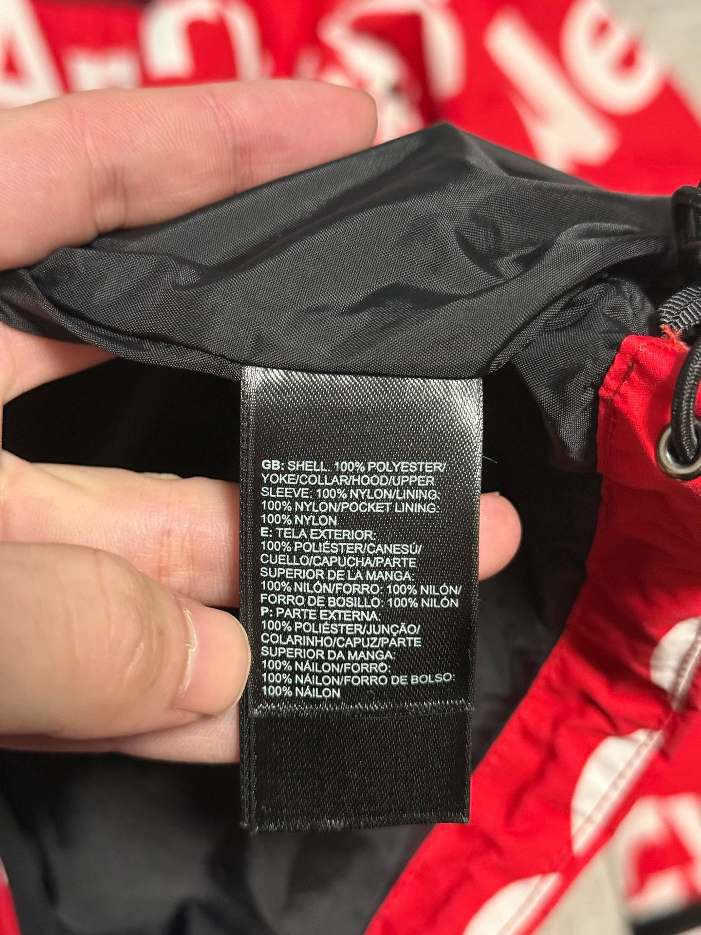 Supreme Supreme x The North Face Red Graffiti Jacket L Size US L / EU 52-54 / 3 - 8 Thumbnail
