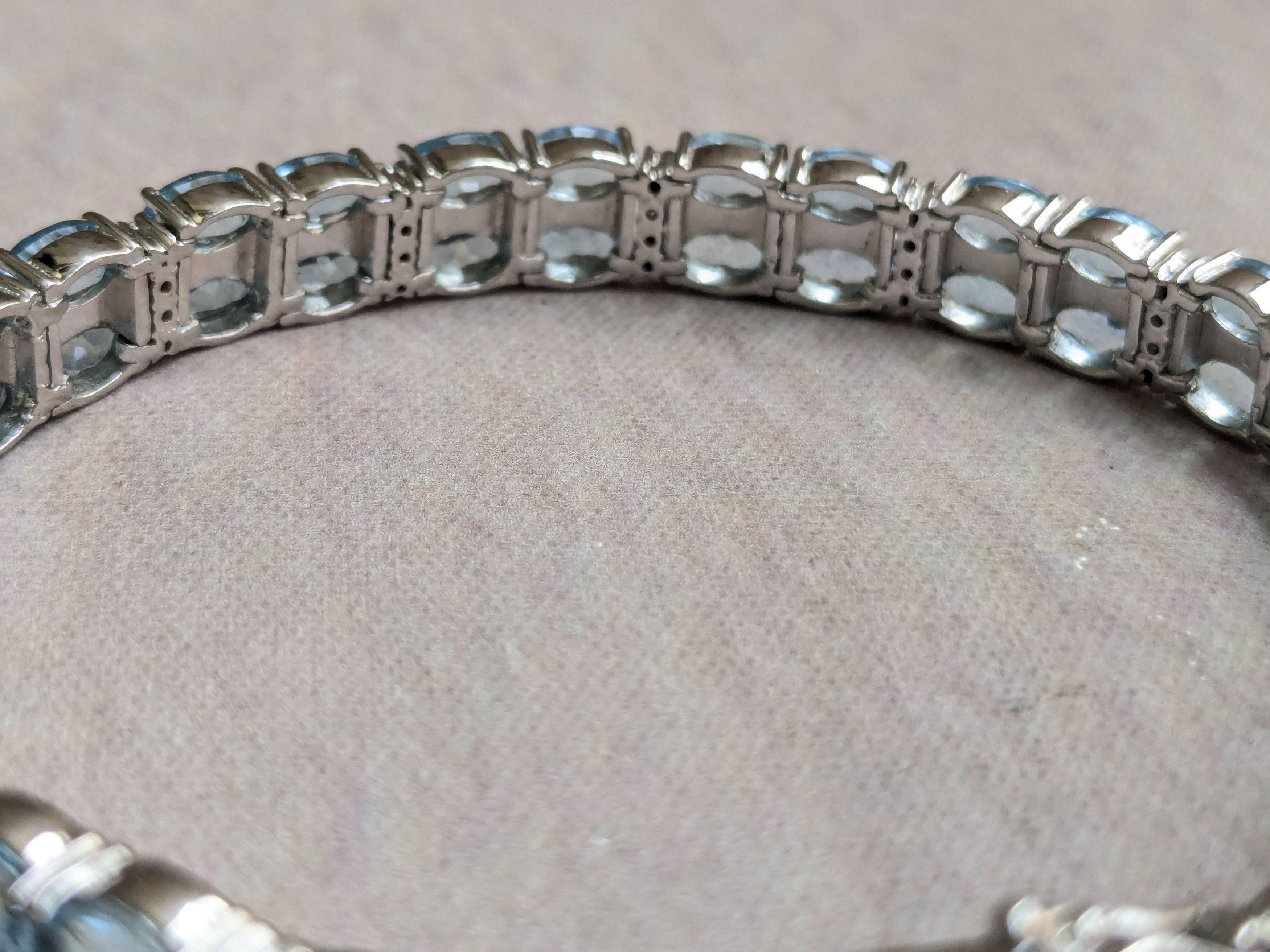 Jewelry Sterling Silver Tennis Bracelet Blue Topaz Oval 7.5 Size ONE SIZE - 6 Thumbnail
